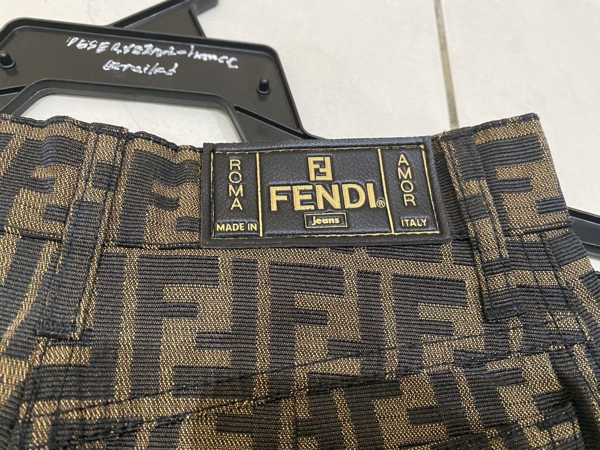 Fendi Fendi Monogram Skirt Size 24" / US 00 / IT 34 - 3 Thumbnail