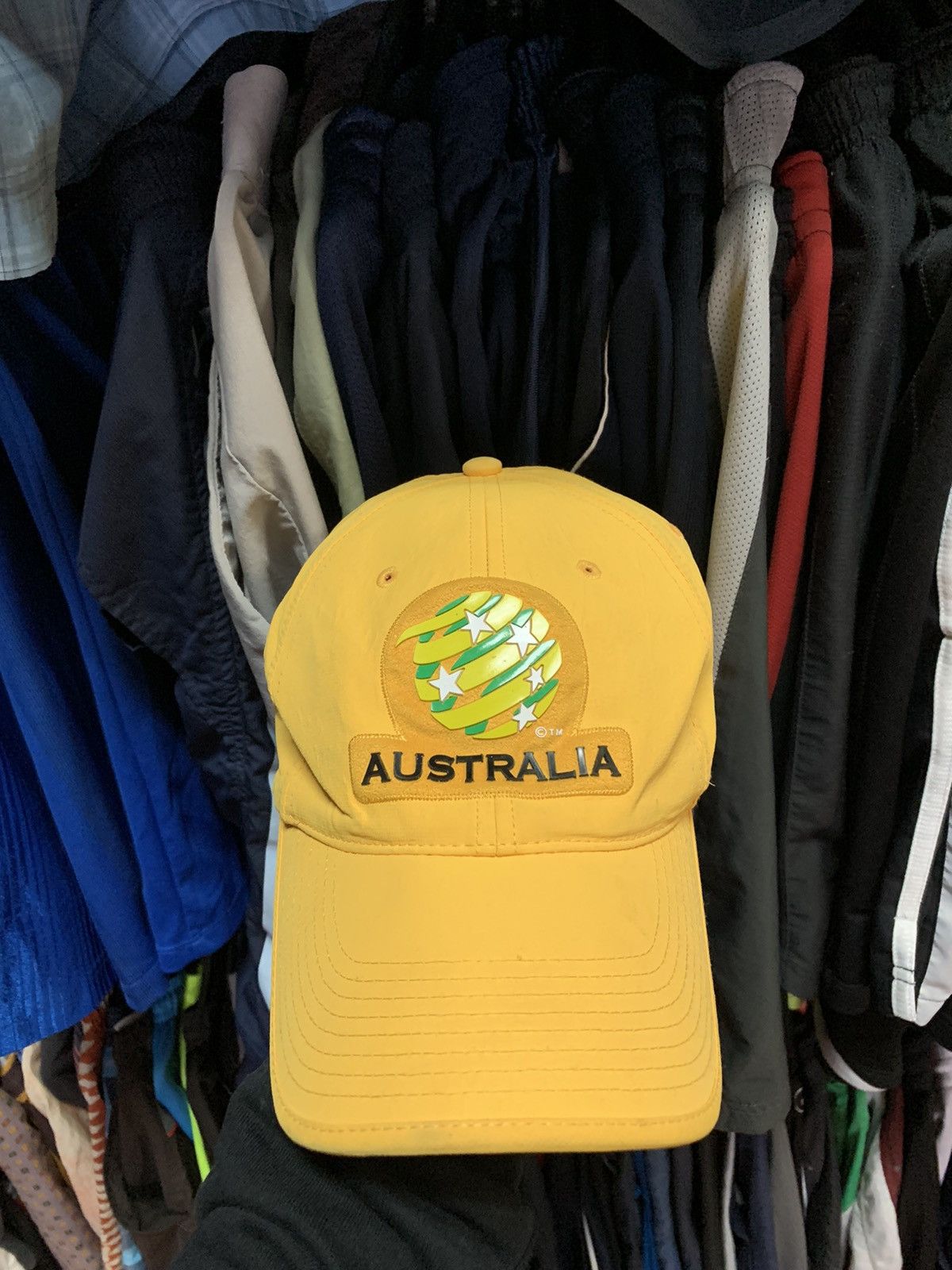 Vintage Vintage 90s Nike Australia cap big logo streetwear Size ONE SIZE - 1 Thumbnail