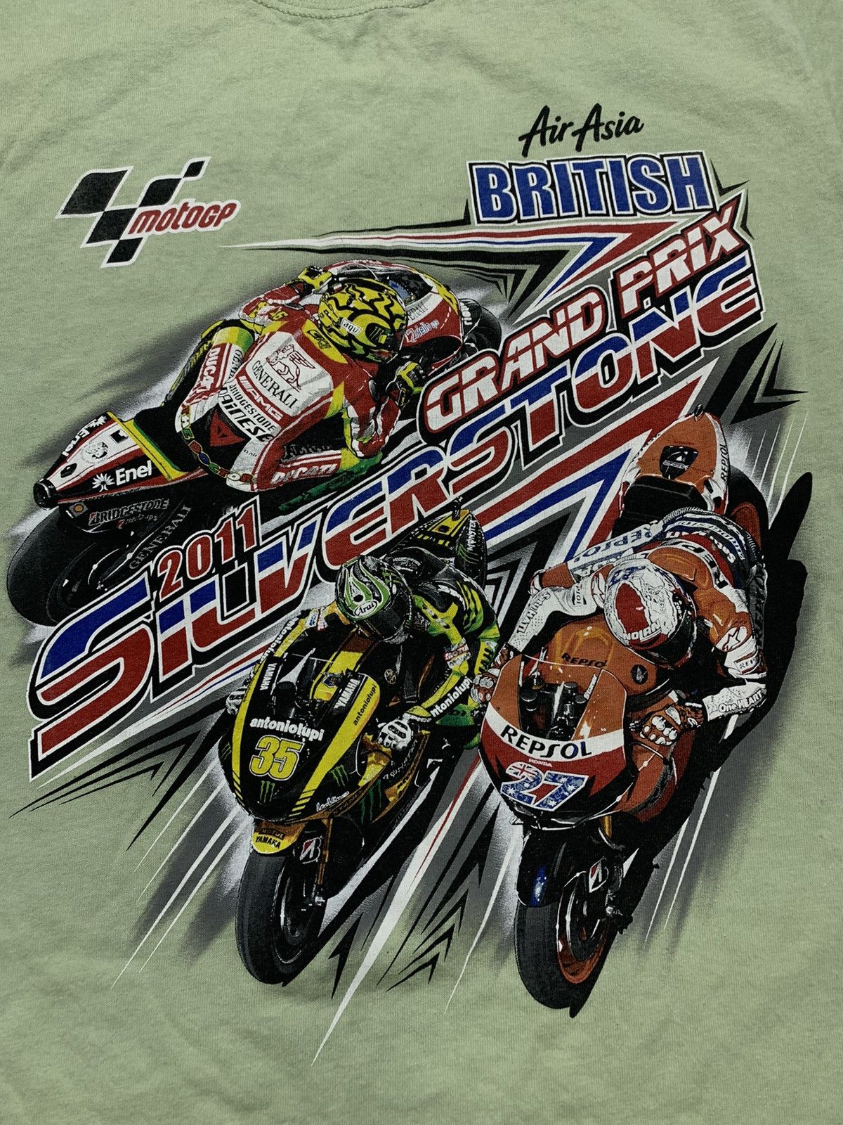 Vintage Vintage Y2K Silverstone Grand Prix MotoGP t-shirt size S Size US S / EU 44-46 / 1 - 2 Thumbnail