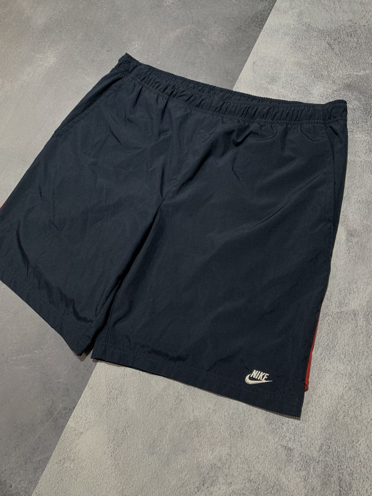 Nike × Vintage Vintage Nike shorts streetwear Y2K casual style size L Size US 34 / EU 50 - 2 Thumbnail