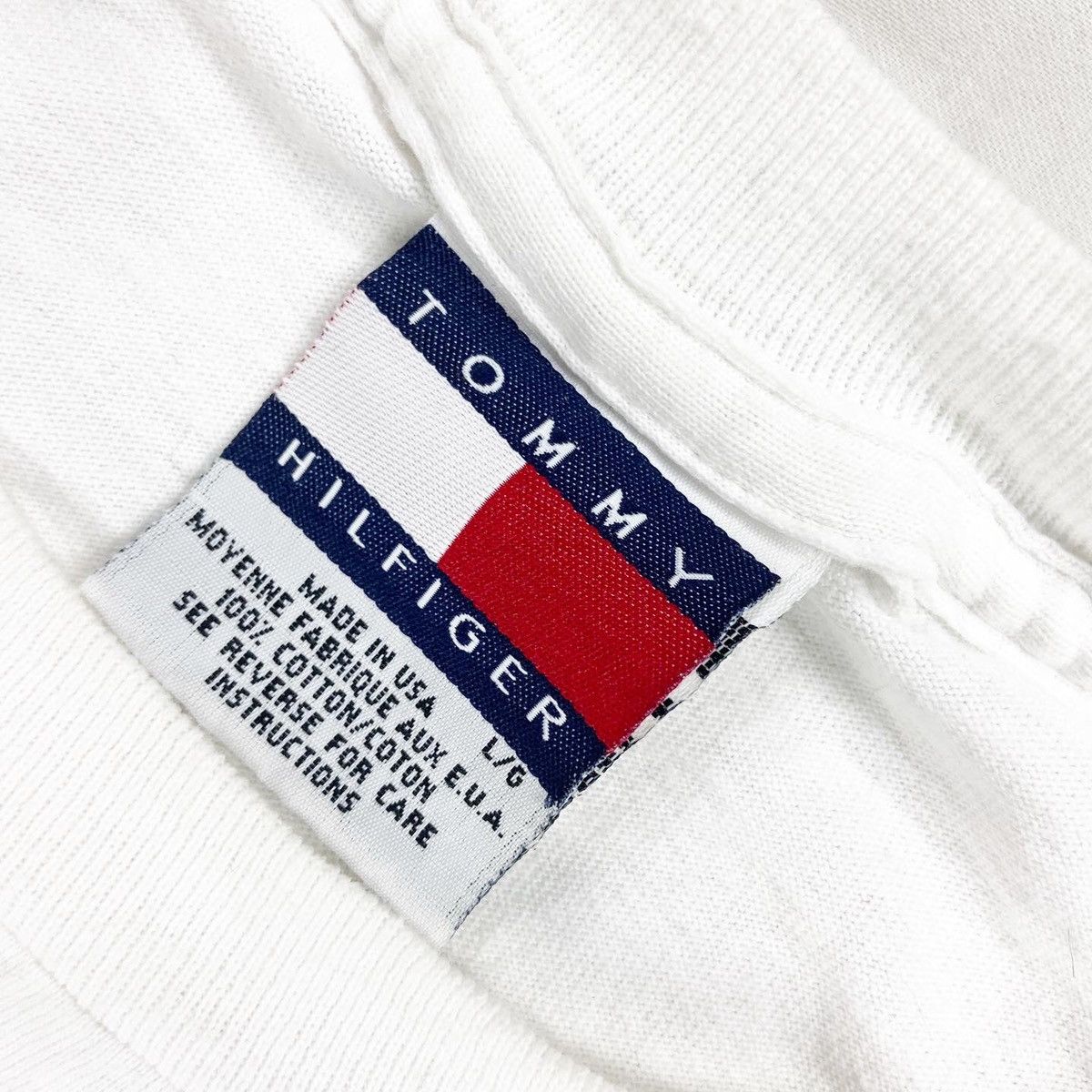 Tommy Hilfiger Tommy Hilfiger Big Flag Vintage 90s Tee Shirt Size US L / EU 52-54 / 3 - 4 Thumbnail