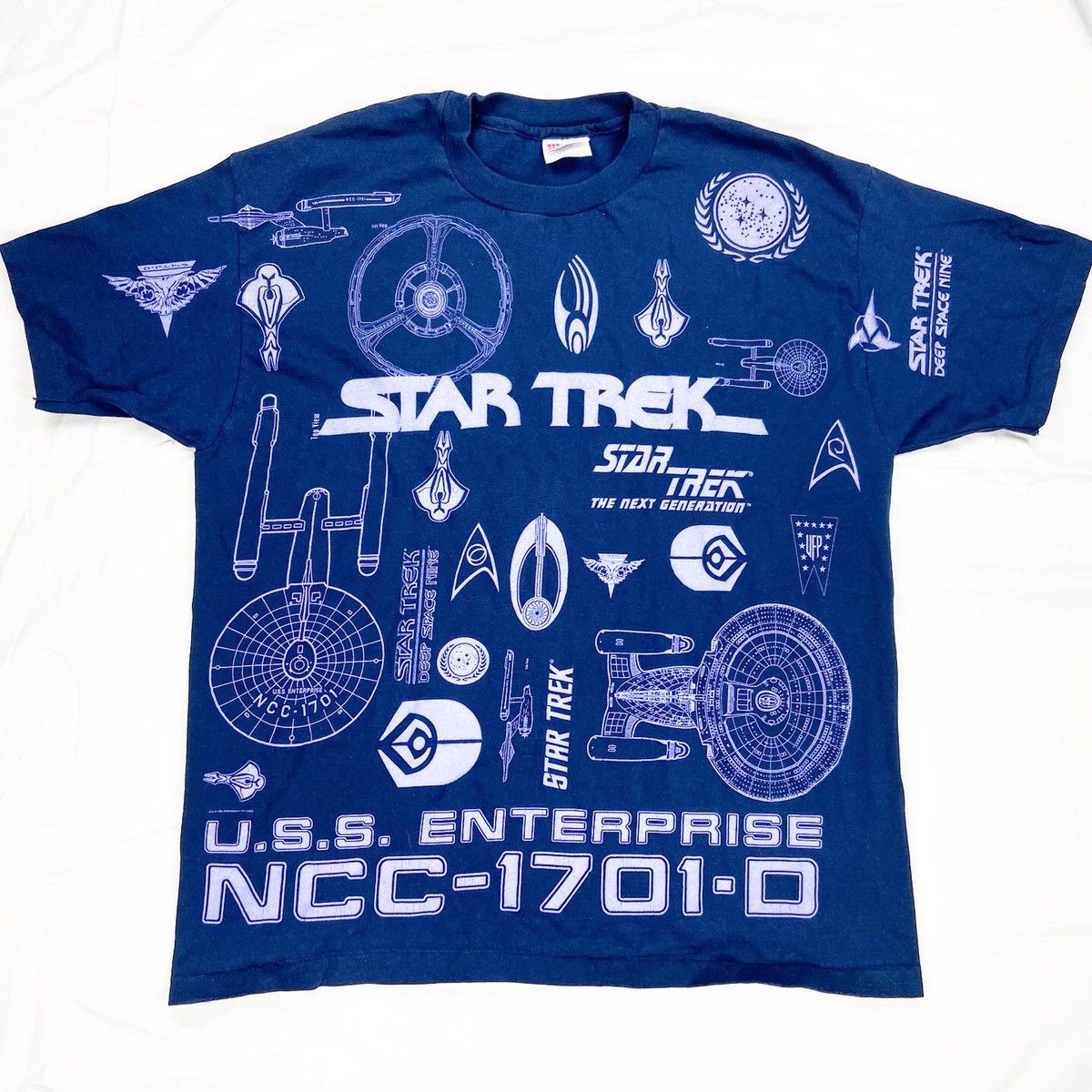 Star Wars Star Trek Monogram Vintage 90s Tee Shirt Size US XL / EU 56 / 4 - 1 Thumbnail