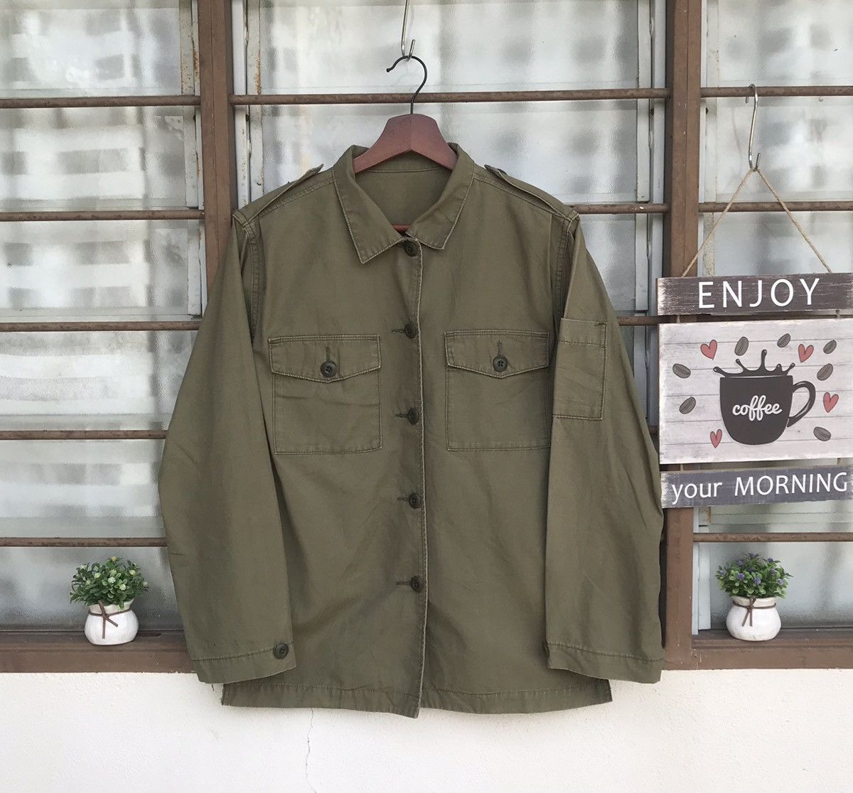 General Research × URBAN RESEARCH DOORS Japan Urban Research military wtaps inspired oxford jacket Size US M / EU 48-50 / 2 - 1 Thumbnail