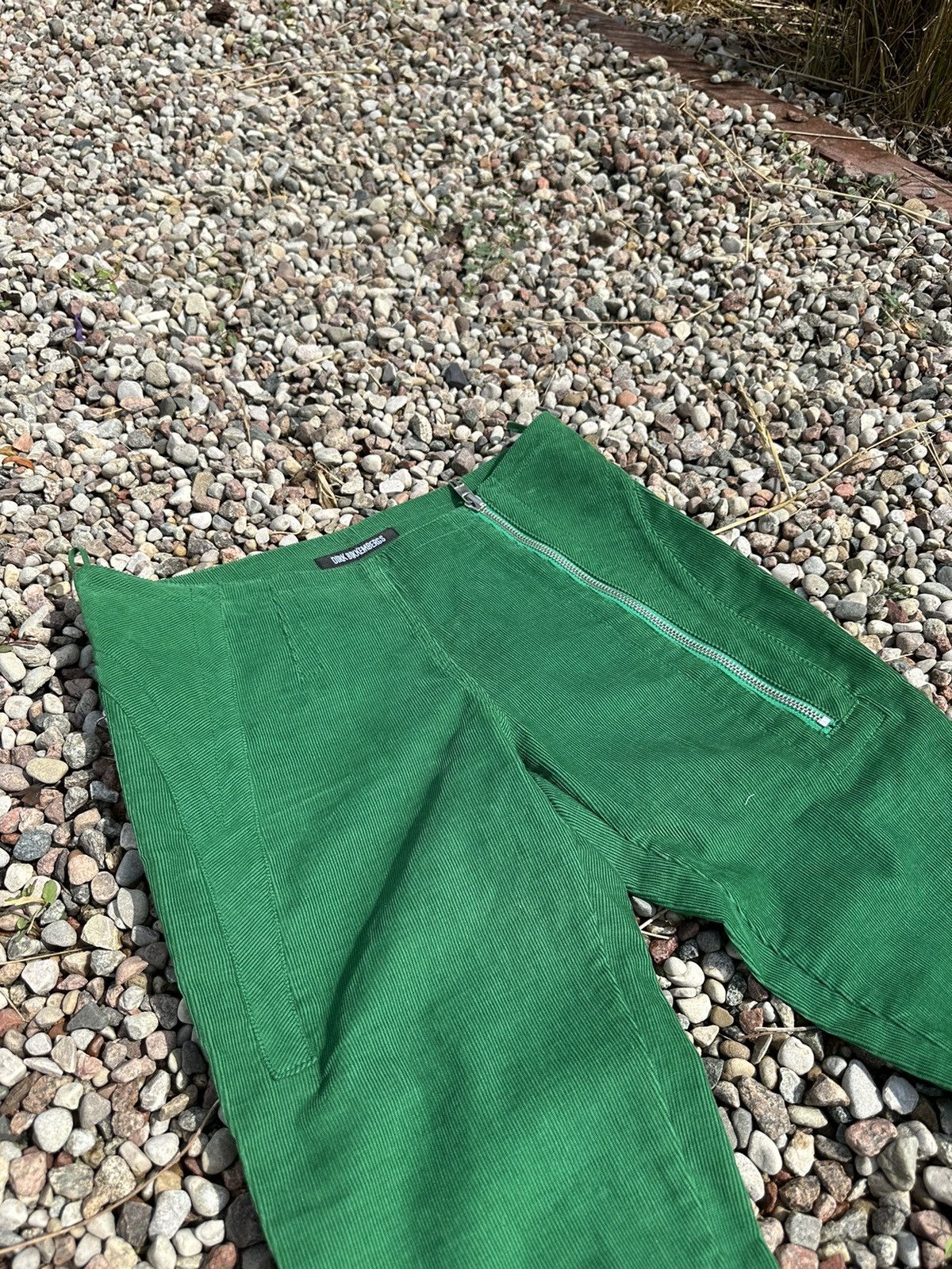 Dirk Bikkembergs Dirk Bikkembergs Corduroy Green Pants Size 28" / US 6 / IT 42 - 2 Thumbnail
