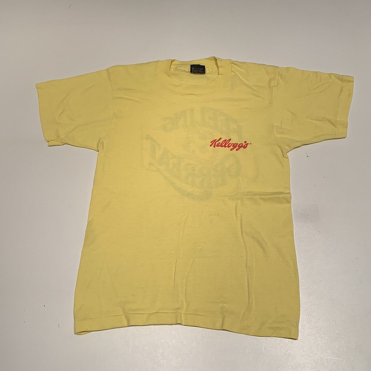 Vintage Vintage 1986 Frosted Flakes cereal promo graphic t shirt 90s Size US XS / EU 42 / 0 - 3 Thumbnail