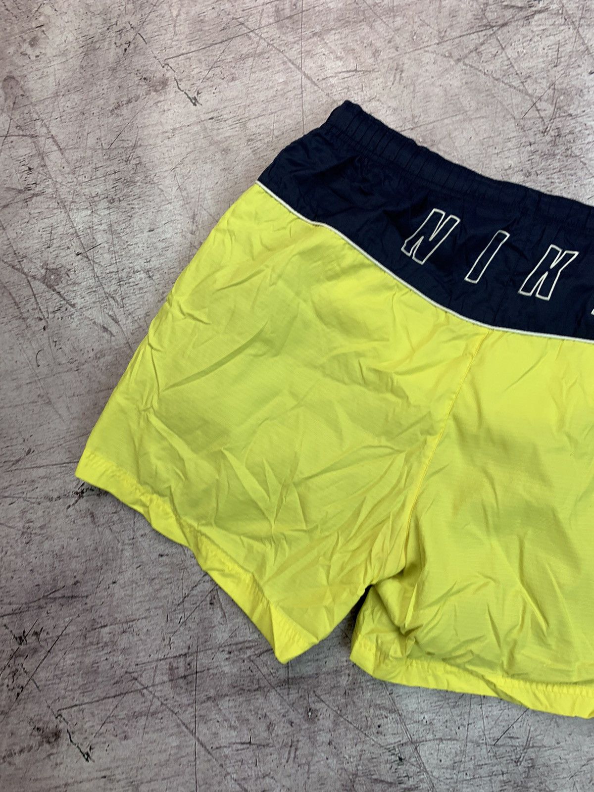 Nike Nike Vintage Y2K Shorts Size US 32 / EU 48 - 7 Thumbnail