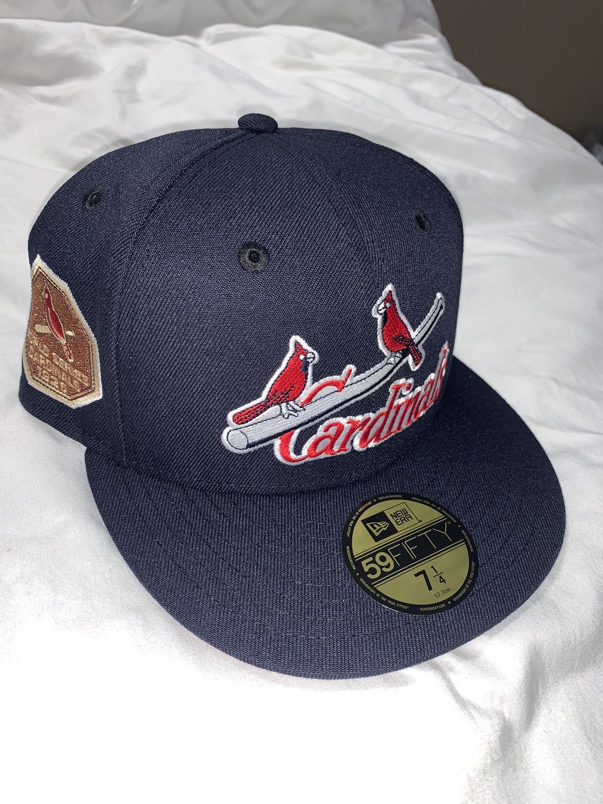 image of New Era Exclusive St. Louis Cardinals Fitted Navy Blue Red Brim 1/4 in Blue/Red, Men's