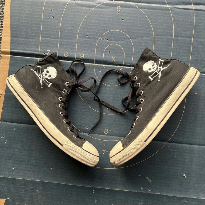 Jackass hotsell chuck taylors