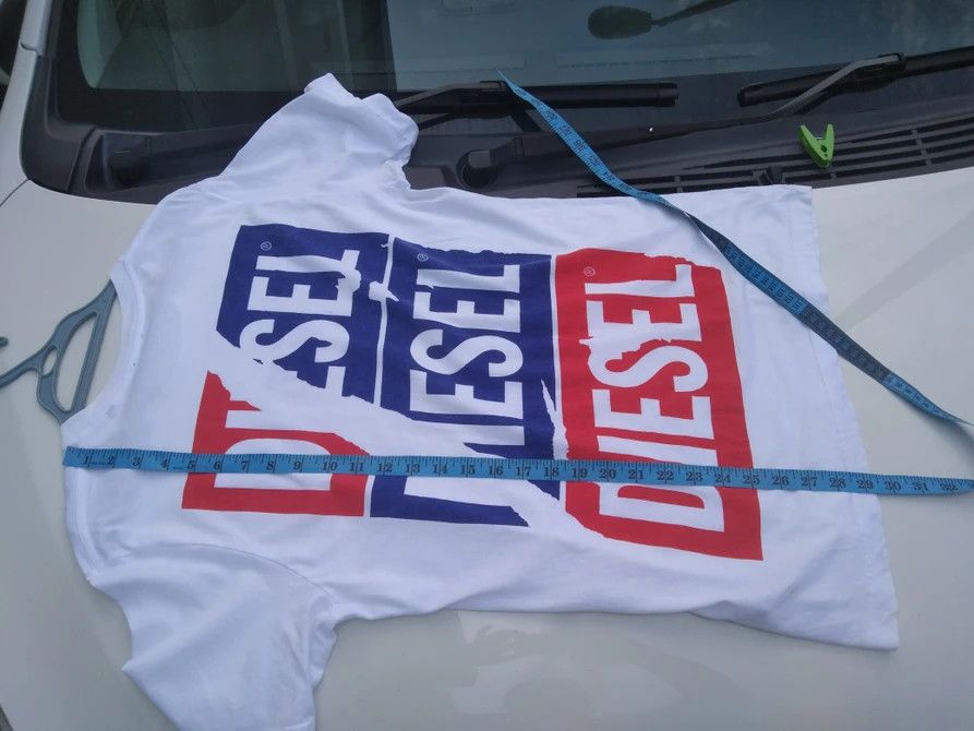 Diesel SUMMER OUTFITS VINTAGE DIESEL BIG LOGO BACKHITS T-SHIRT Size US M / EU 48-50 / 2 - 8 Thumbnail