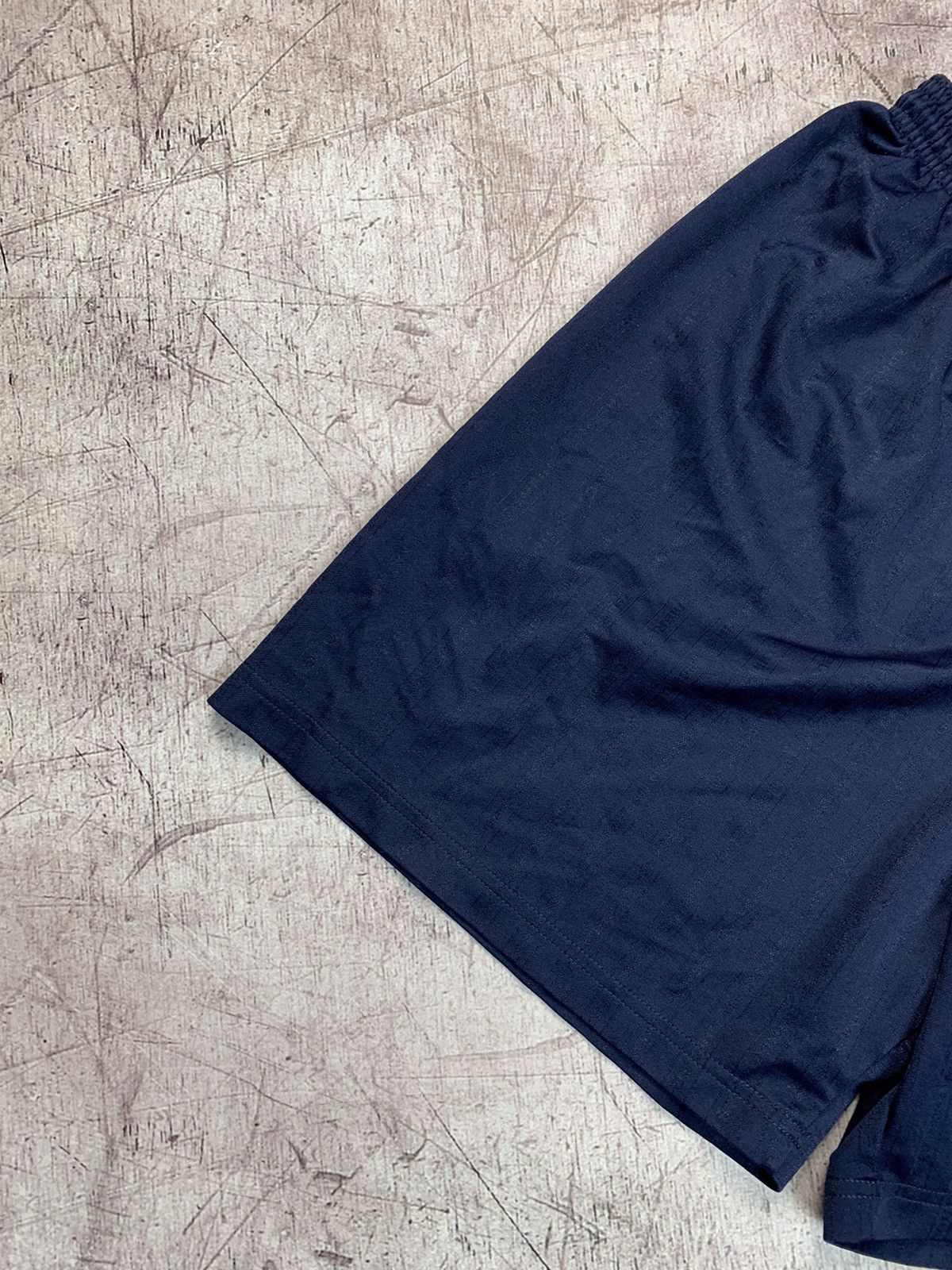 Umbro Vintage Umbro Y2K Shorts Size US 34 / EU 50 - 3 Thumbnail