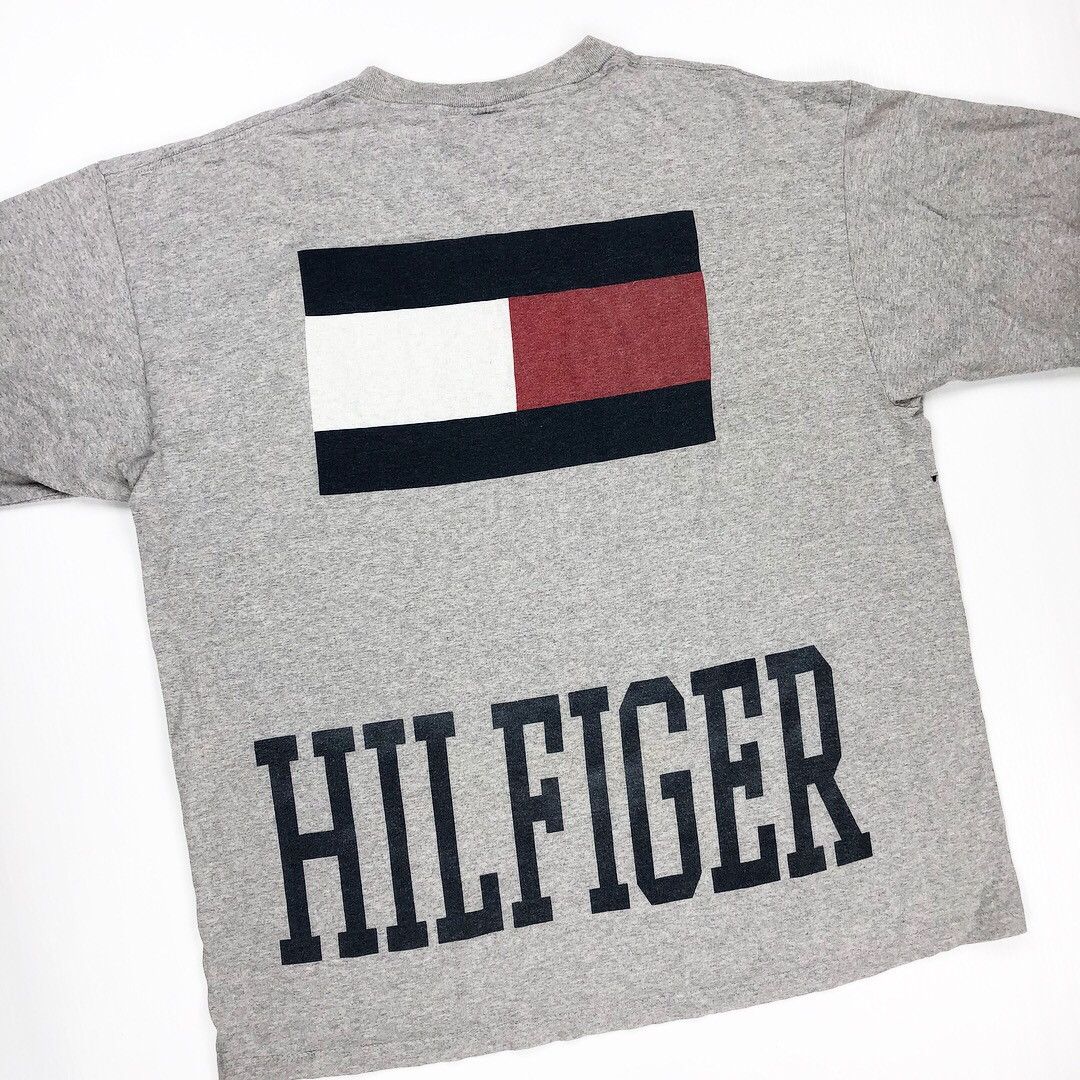 Tommy Hilfiger Tommy Hilfiger Vintage Flag Box Logo Tee Shirt Size US XL / EU 56 / 4 - 1 Thumbnail