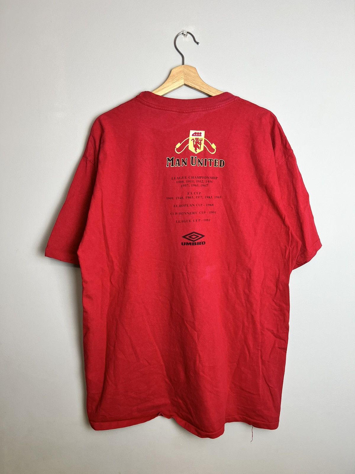 Umbro Rare Vintage 1992 Manchester United Umbro Football Tshirt Size US XL / EU 56 / 4 - 2 Thumbnail