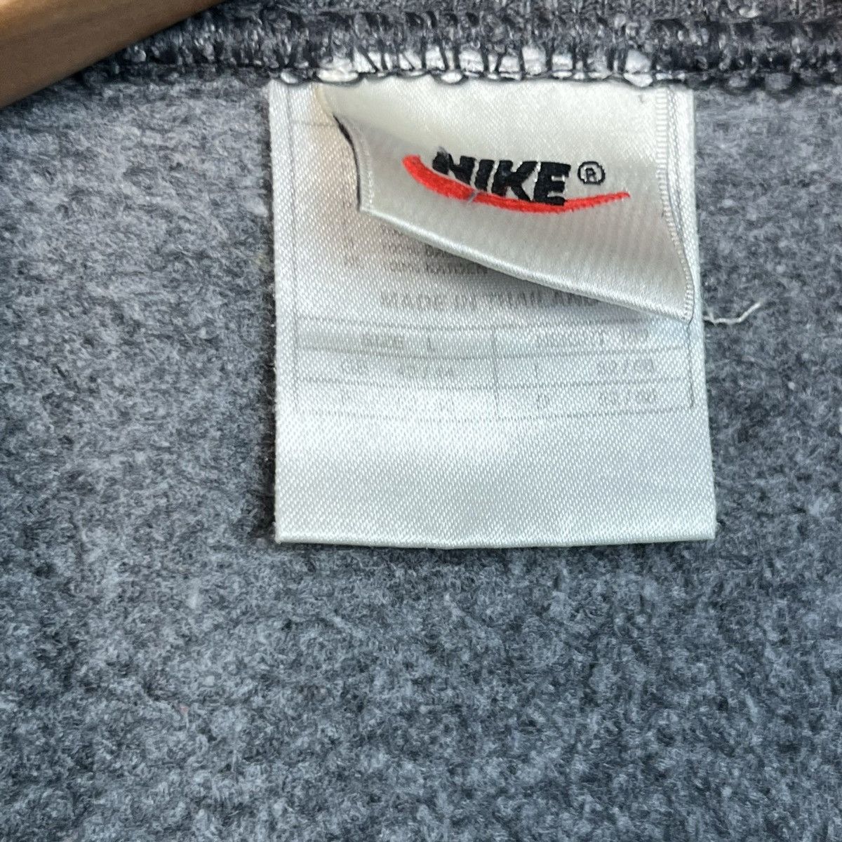 Nike × Vintage Vintage Nike 90’s Sweatshirt Big Logo Size US L / EU 52-54 / 3 - 7 Thumbnail