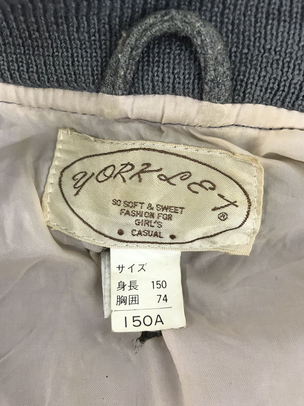 Japanese Brand Vintage 'Welcome Kids' Wool Varsity Jacket College Size US M / EU 48-50 / 2 - 7 Thumbnail