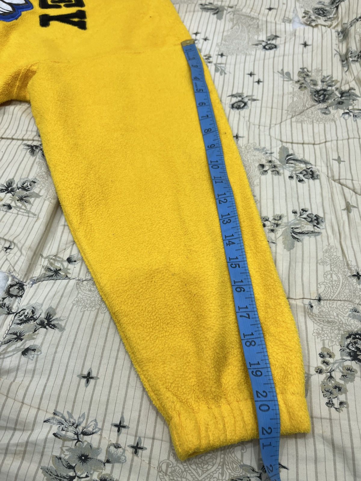Disney × Mickey Mouse (Pppp). DISNEY MICKEY MOUSE BIG LOGO Size US M / EU 48-50 / 2 - 10 Thumbnail
