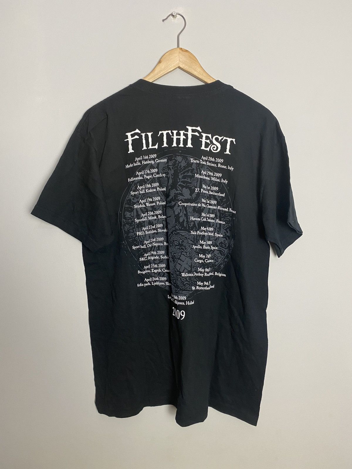 Band Tees Vintage Cradle Of Filth Filth Fest 2009 Tour Metal Band Tee Size US S / EU 44-46 / 1 - 2 Thumbnail