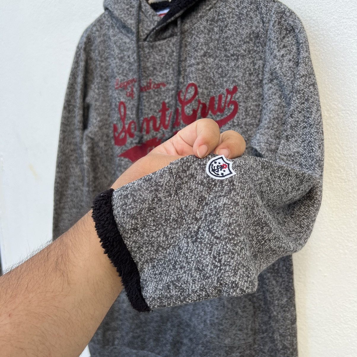 Japanese Brand SANTA CRUZ CLUB HOODIE BIG LOGO Size US M / EU 48-50 / 2 - 6 Thumbnail