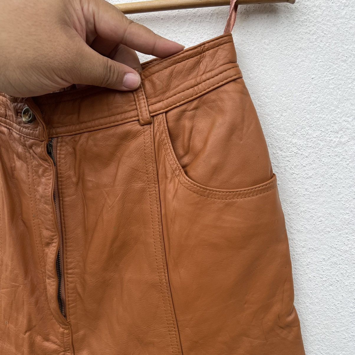 Japanese Brand VINTAGE LEATHER PANTS BIKER PARACHUTE JAPANESE BRAND Size US 29 - 6 Thumbnail