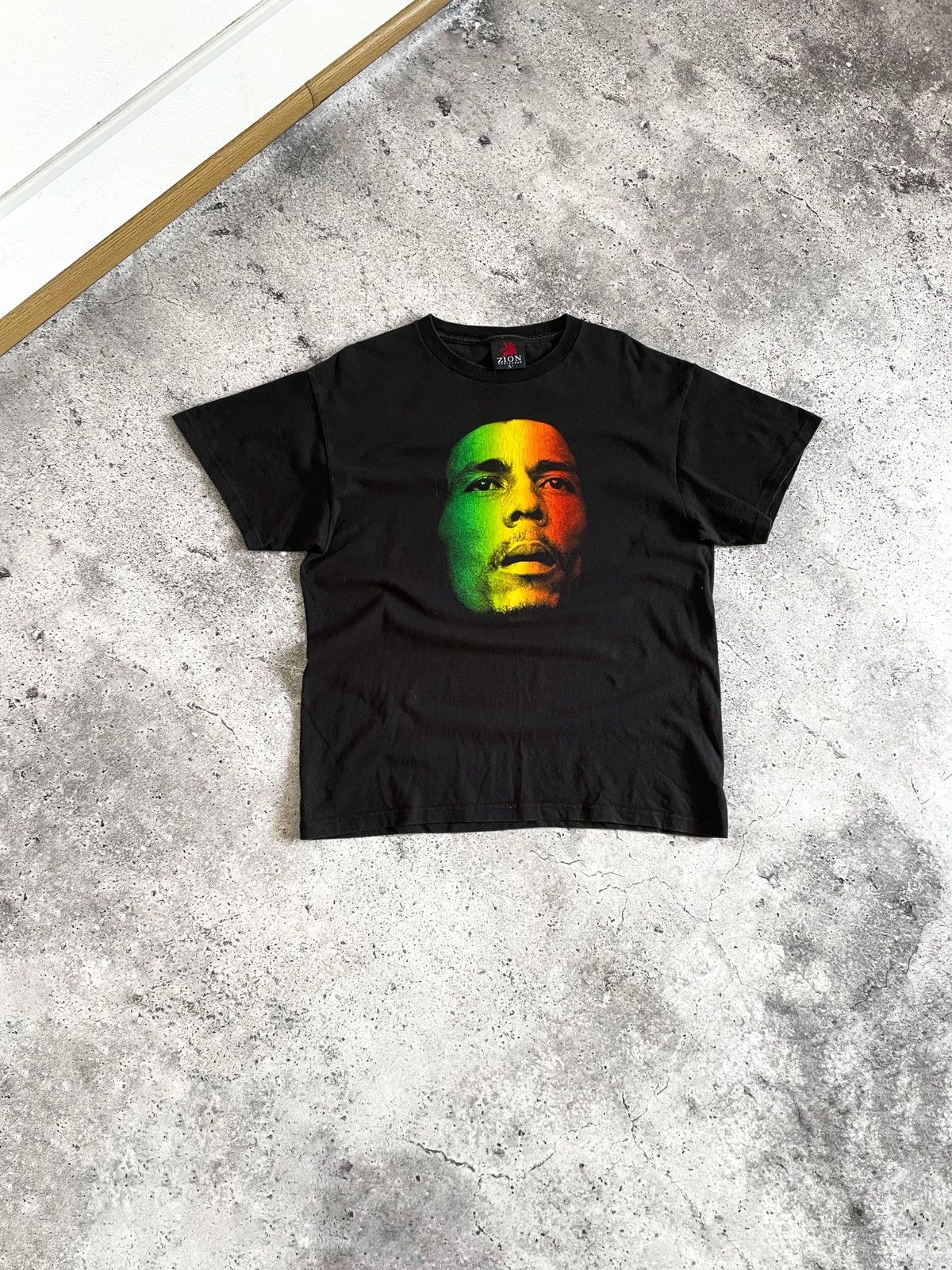 Bob Marley × Vintage × Zion Rootswear Vintage 2000 Bob Marley Redemption Song Band Tee Size US L / EU 52-54 / 3 - 1 Thumbnail