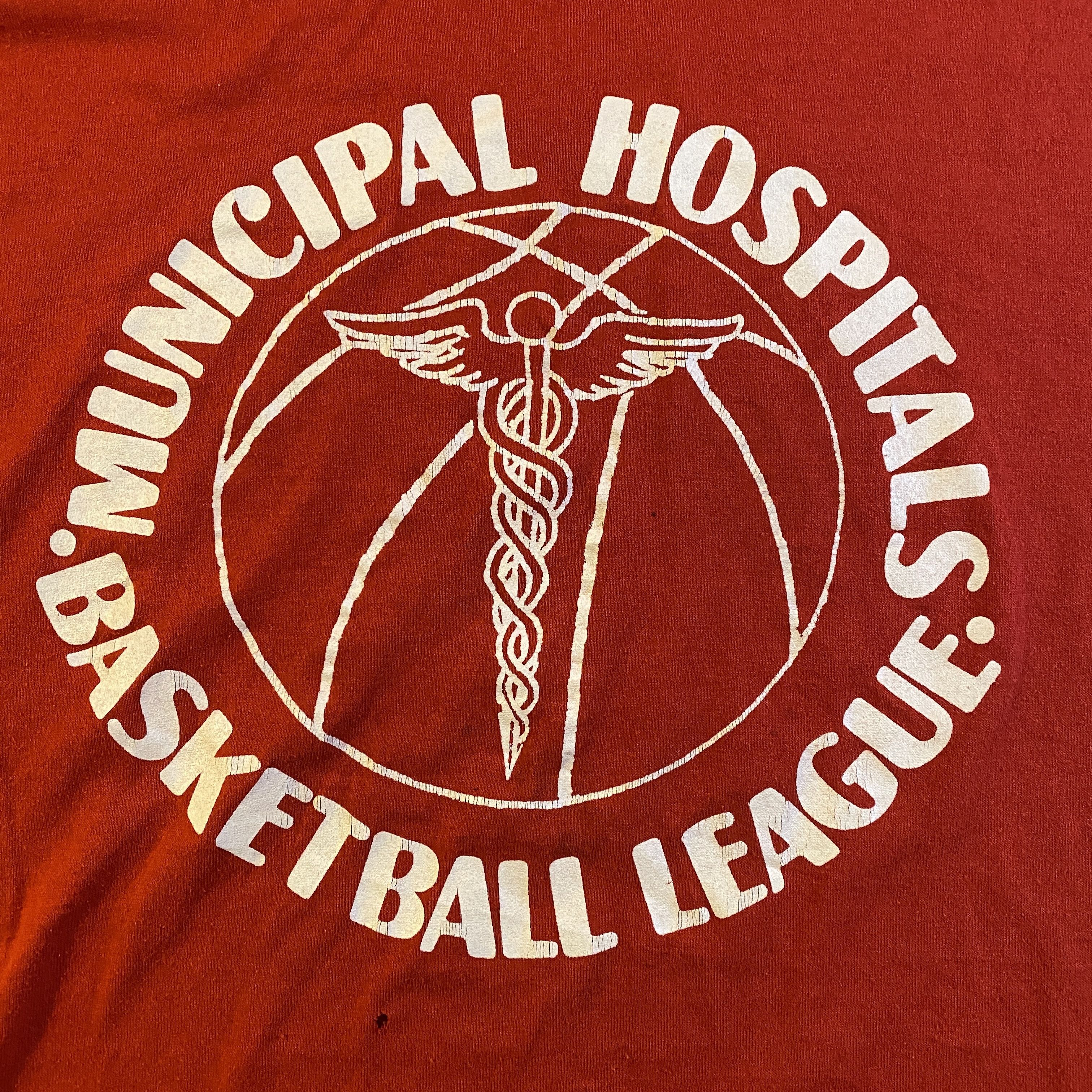Russell Athletic Vtg Municipal Hospitals Basketball League Single Stitch Tee Size US XL / EU 56 / 4 - 2 Thumbnail