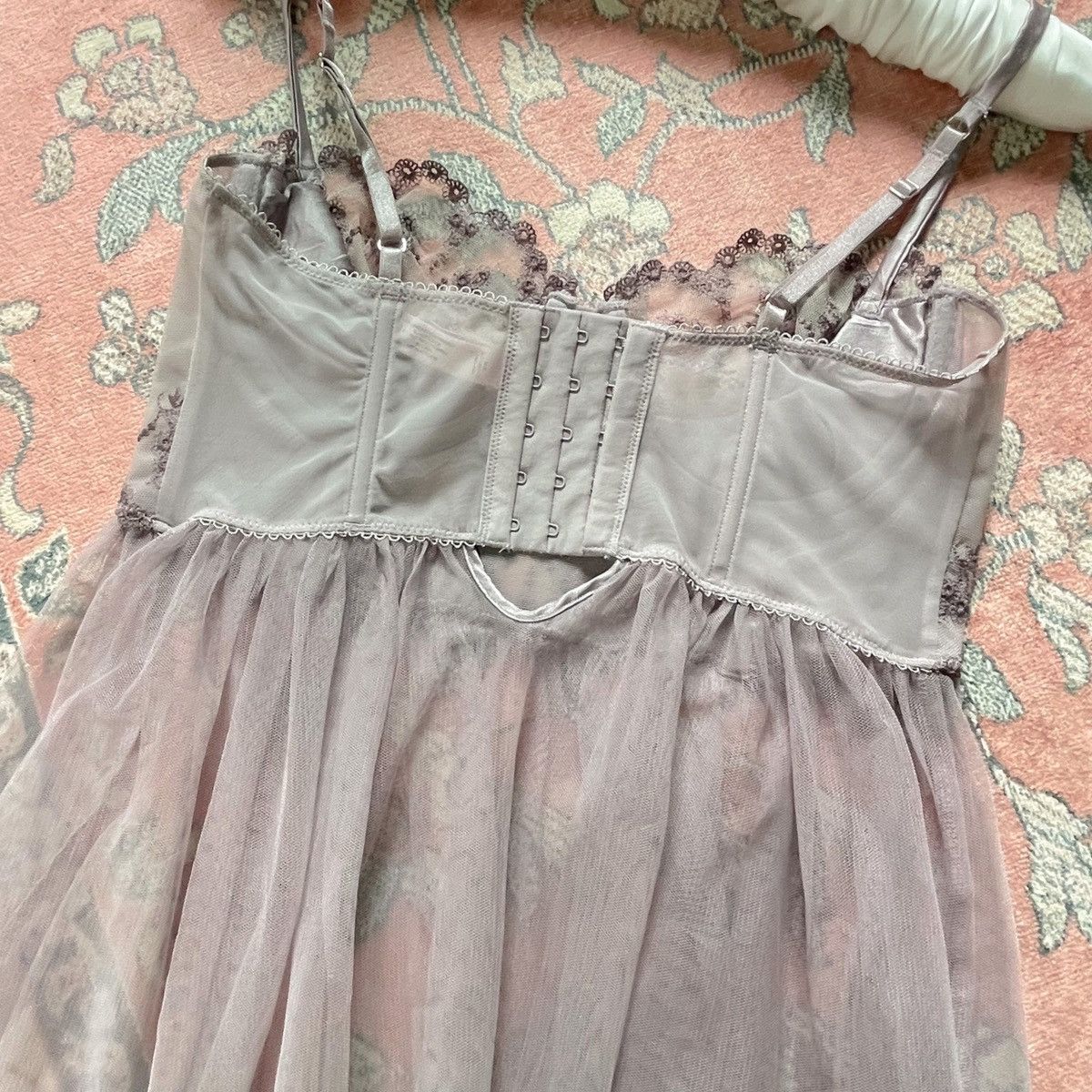 Victoria's Secret × Vintage VS Grey Mesh Sheer Bustier Mini Slip Dress (34C/32D) Size M / US 6-8 / IT 42-44 - 3 Thumbnail