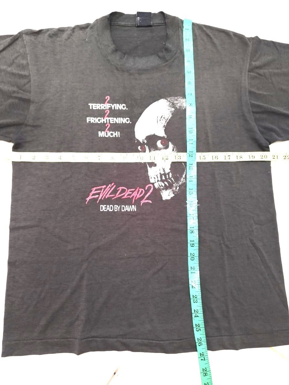 Vintage RARE🔥TRUELY VINTAGE EVIL DEAD 2 1987 DISTRESSED PAPER THIN Size US M / EU 48-50 / 2 - 6 Thumbnail
