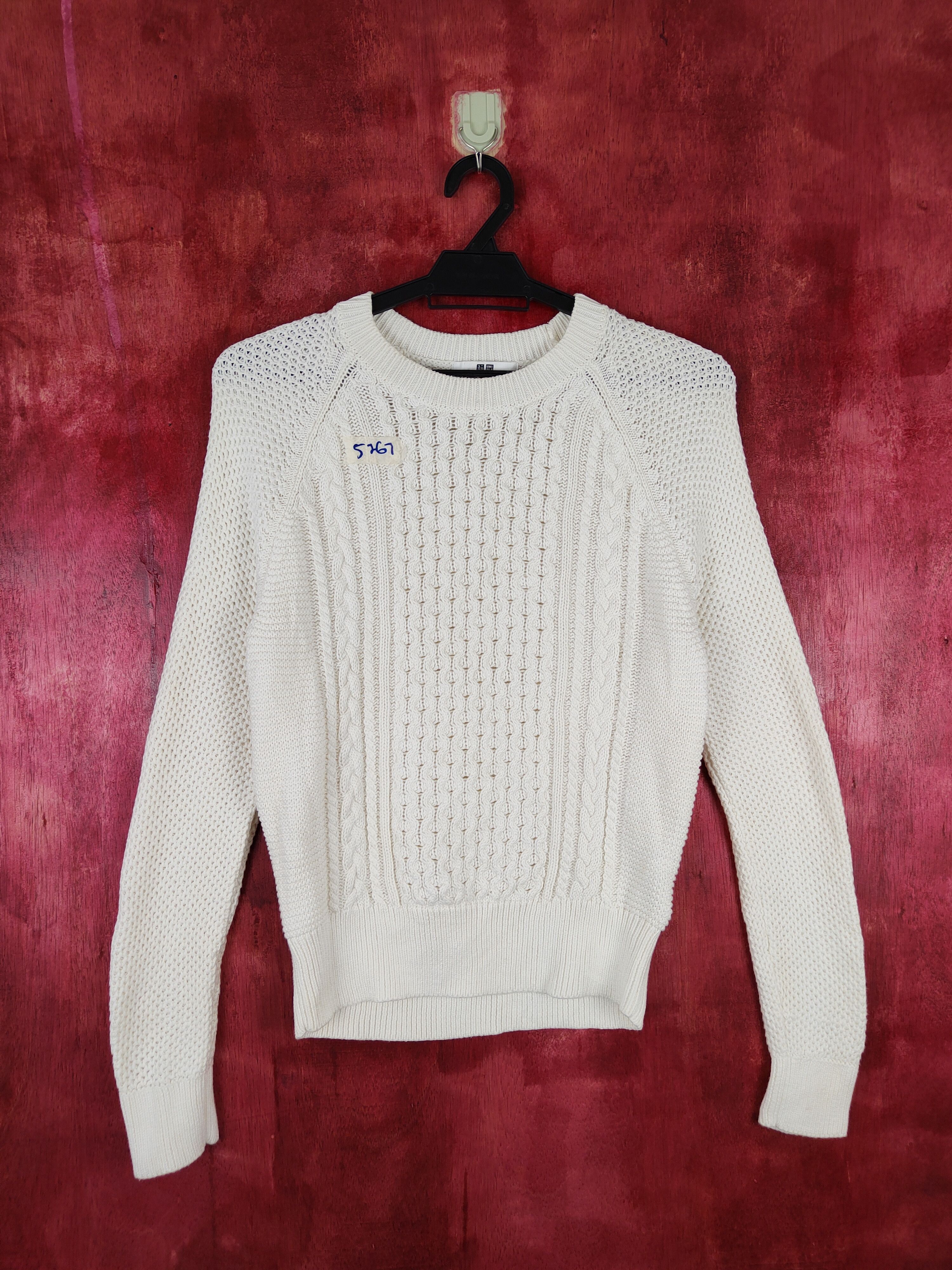 image of Uniqlo Japan Sweatshirt White Aram Isle Cable Knitwear 5267, Women's (Size Medium)