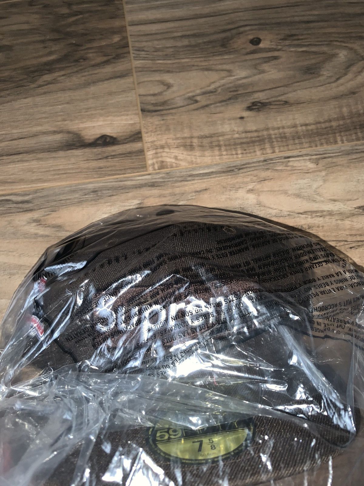 Supreme Supreme No Comp Box Logo New Era Size ONE SIZE - 7 Thumbnail