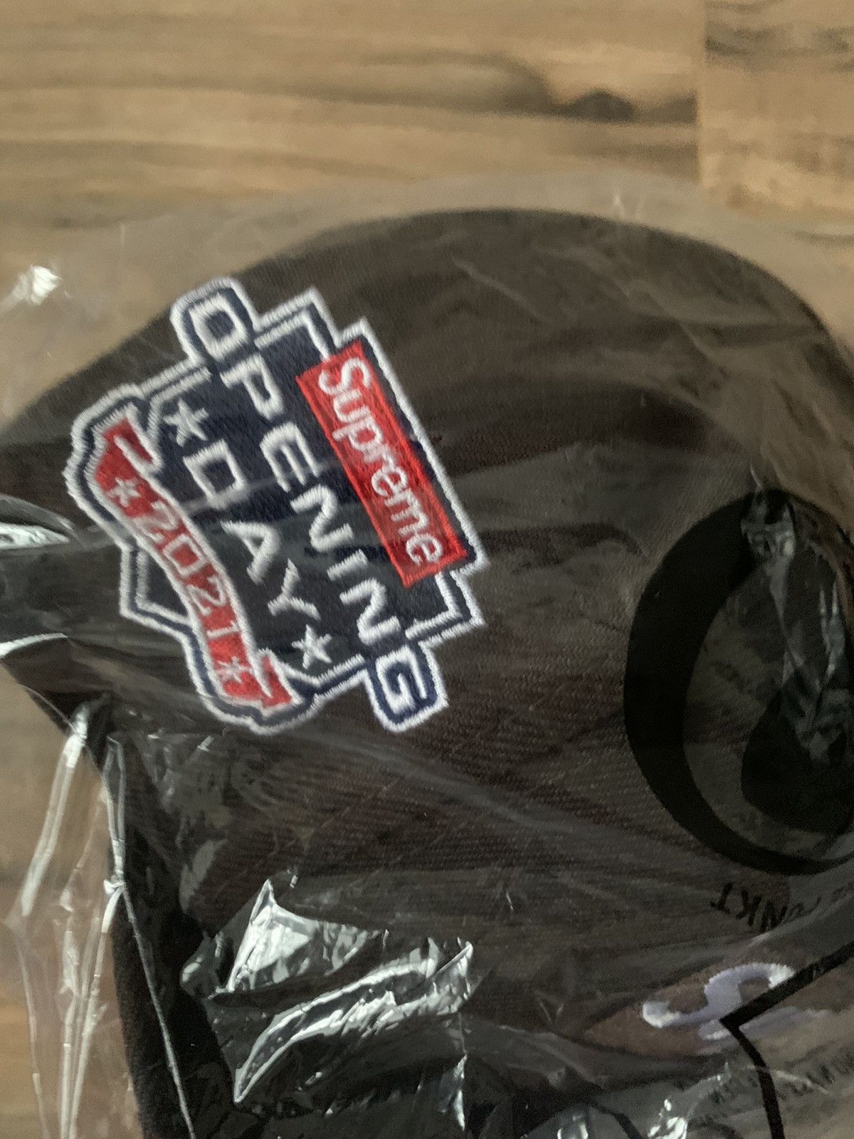 Supreme Supreme No Comp Box Logo New Era Size ONE SIZE - 3 Thumbnail