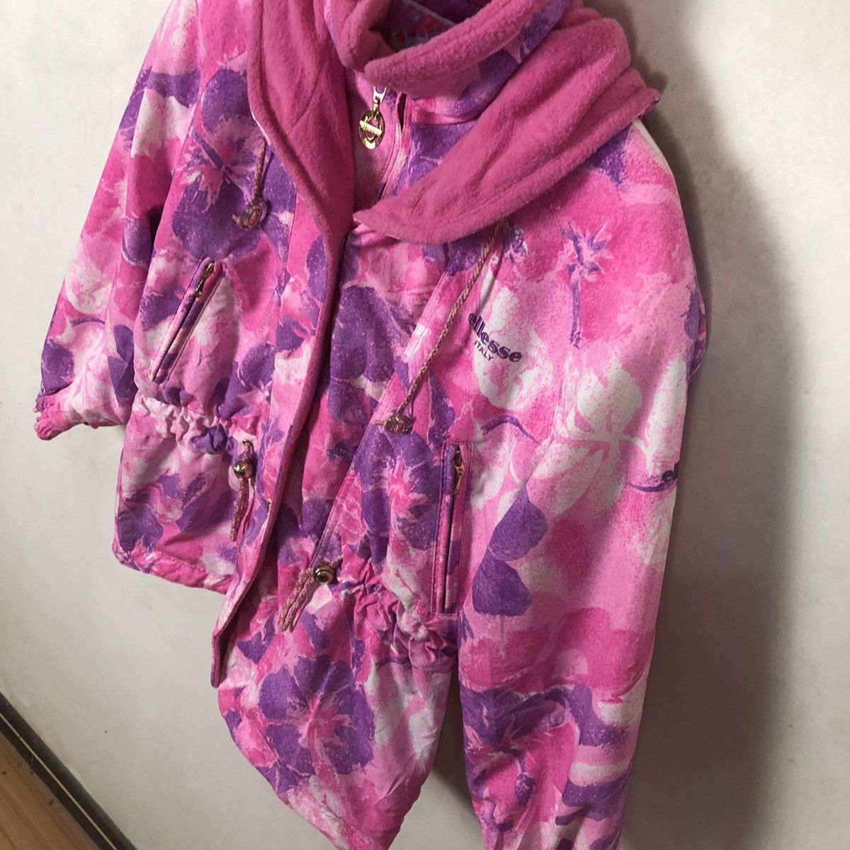 Ellesse FLORAL PINK FULLPRINT SKI JACKET ELLESSE ITALY Size US L / EU 52-54 / 3 - 4 Thumbnail