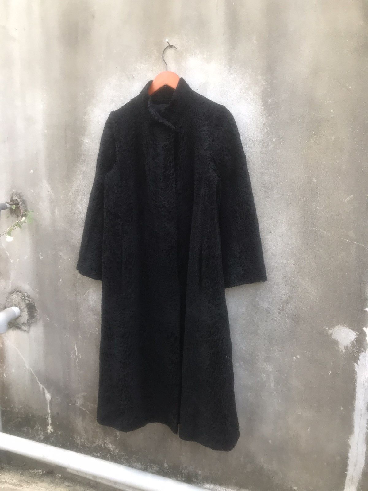 Japanese Brand 🔥Rare🔥Vtg Rotiny Fur Broadtail Long Coat Size M / US 6-8 / IT 42-44 - 4 Thumbnail