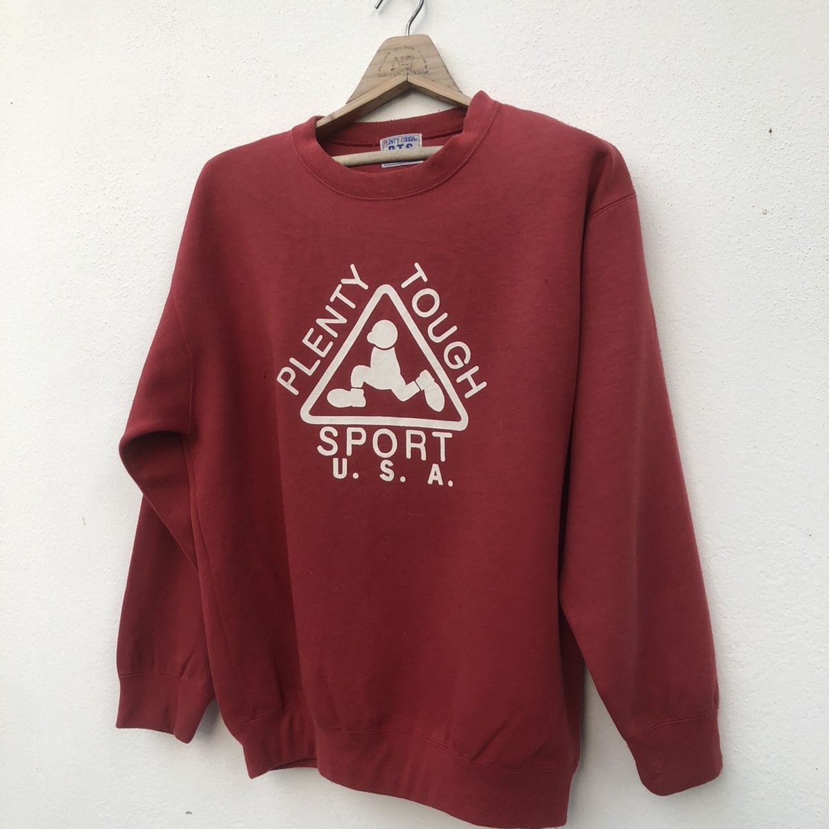 Japanese Brand Vintage CrewNeck Plenty Tough Sport USA Big Logo Size US L / EU 52-54 / 3 - 2 Thumbnail