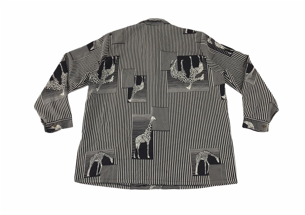 Japanese Brand × Vintage Button Up Shirt Striped Giraffe Over Printed Design Size US L / EU 52-54 / 3 - 2 Thumbnail