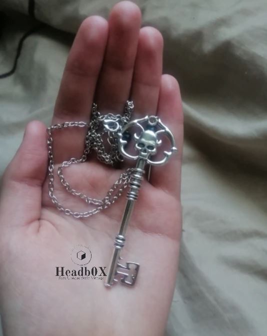 Other Skeleton Key Necklace Size ONE SIZE - 6 Thumbnail
