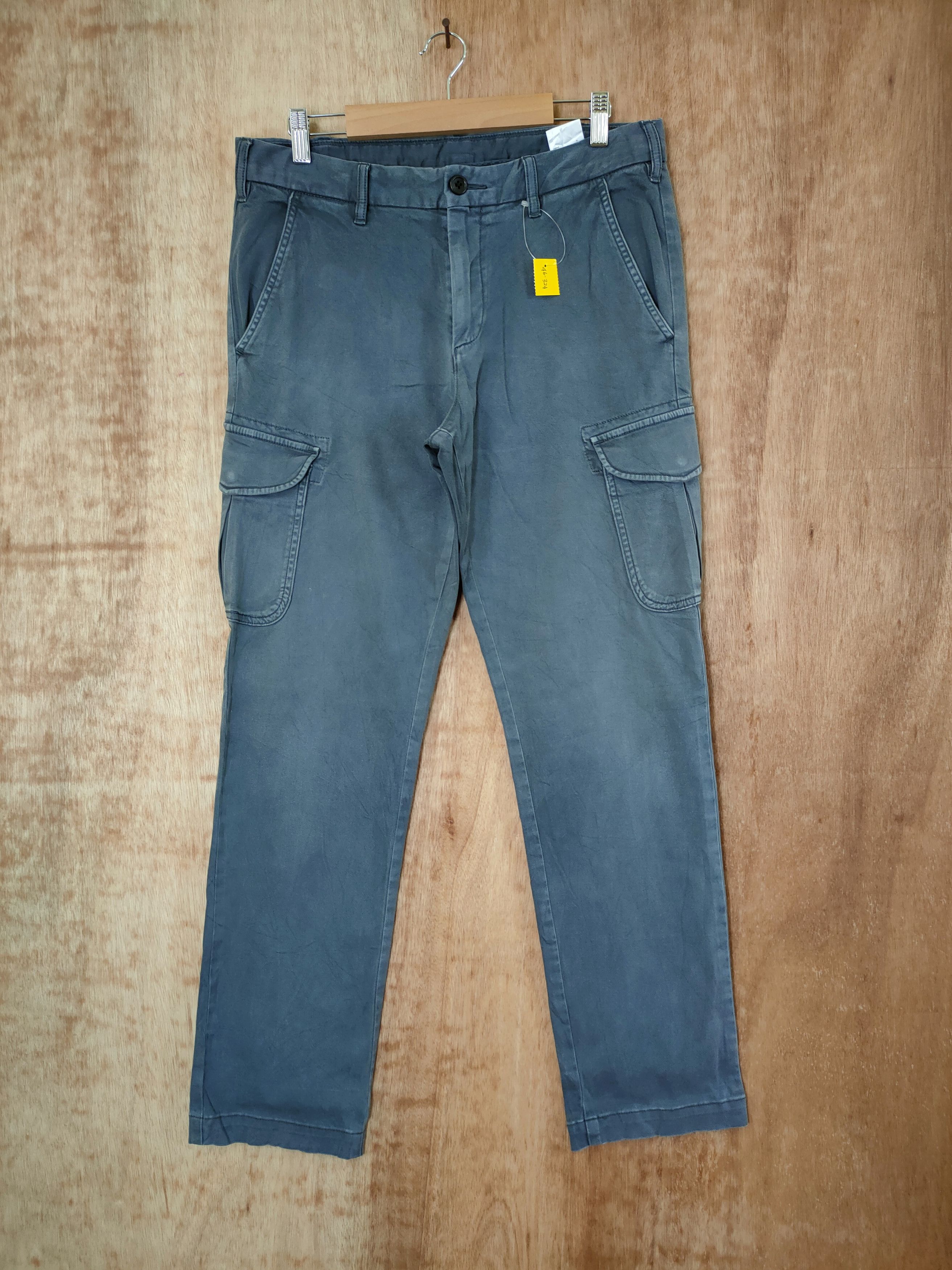 image of Uniqlo Japan Multipocket Tactical Cargo Pants 46-324 in Faded Black, Men's