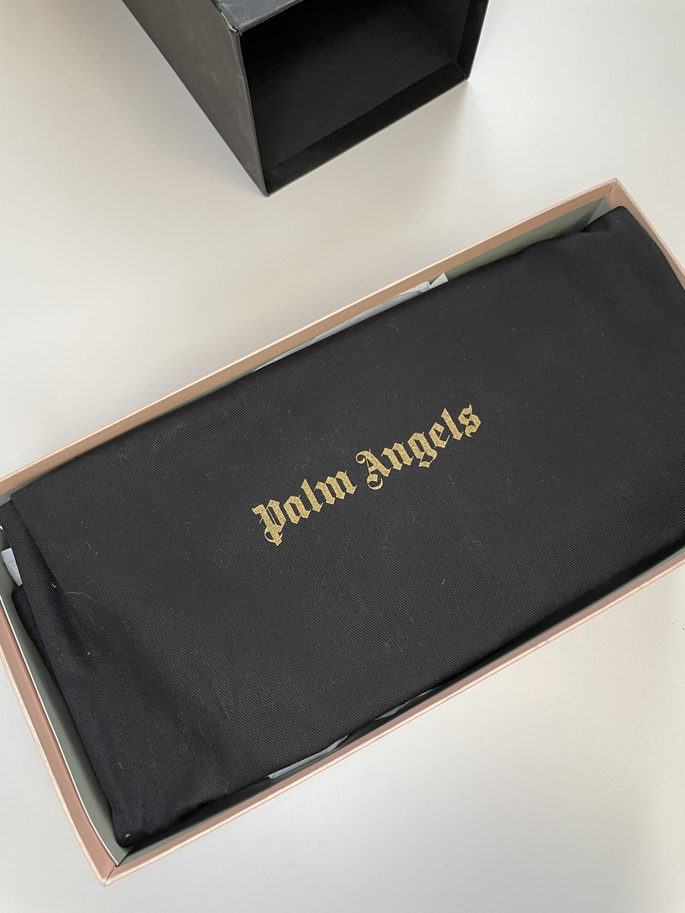 Palm Angels Palm Angels Distressed Sneakers (0094) Size US 7 / EU 40 - 4 Thumbnail