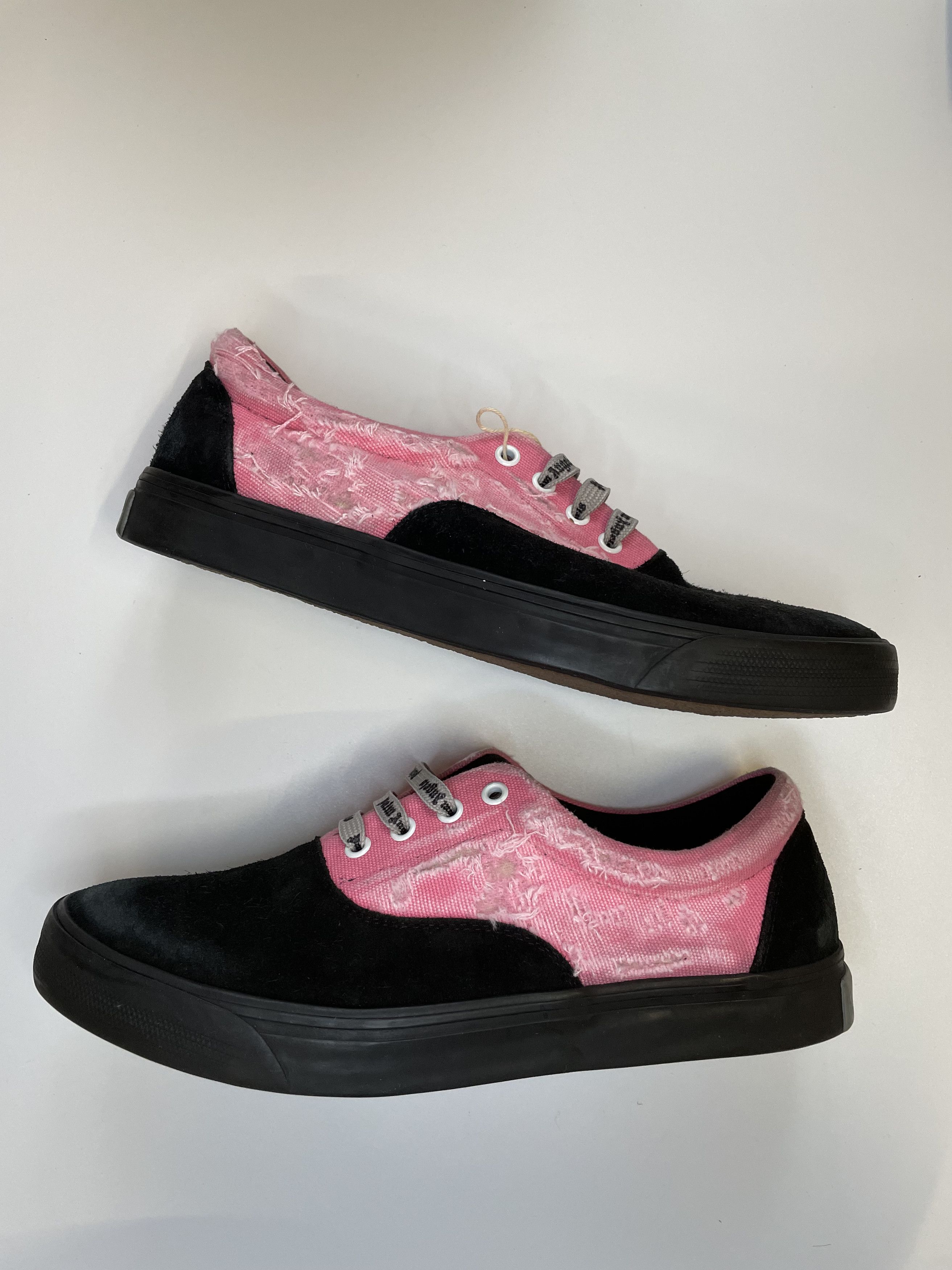 Palm Angels Palm Angels Distressed Sneakers (0094) Size US 7 / EU 40 - 11 Thumbnail