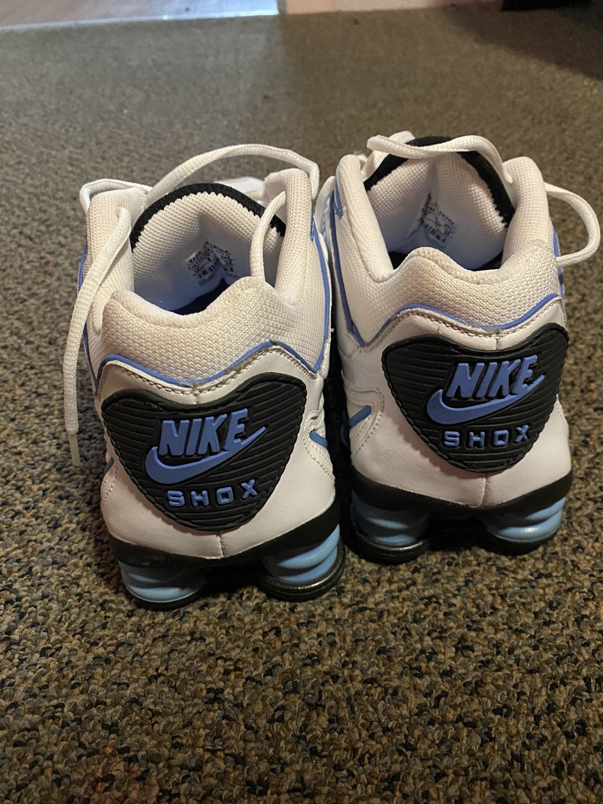 Nike Nike Shox Size US 10 / EU 43 - 2 Thumbnail