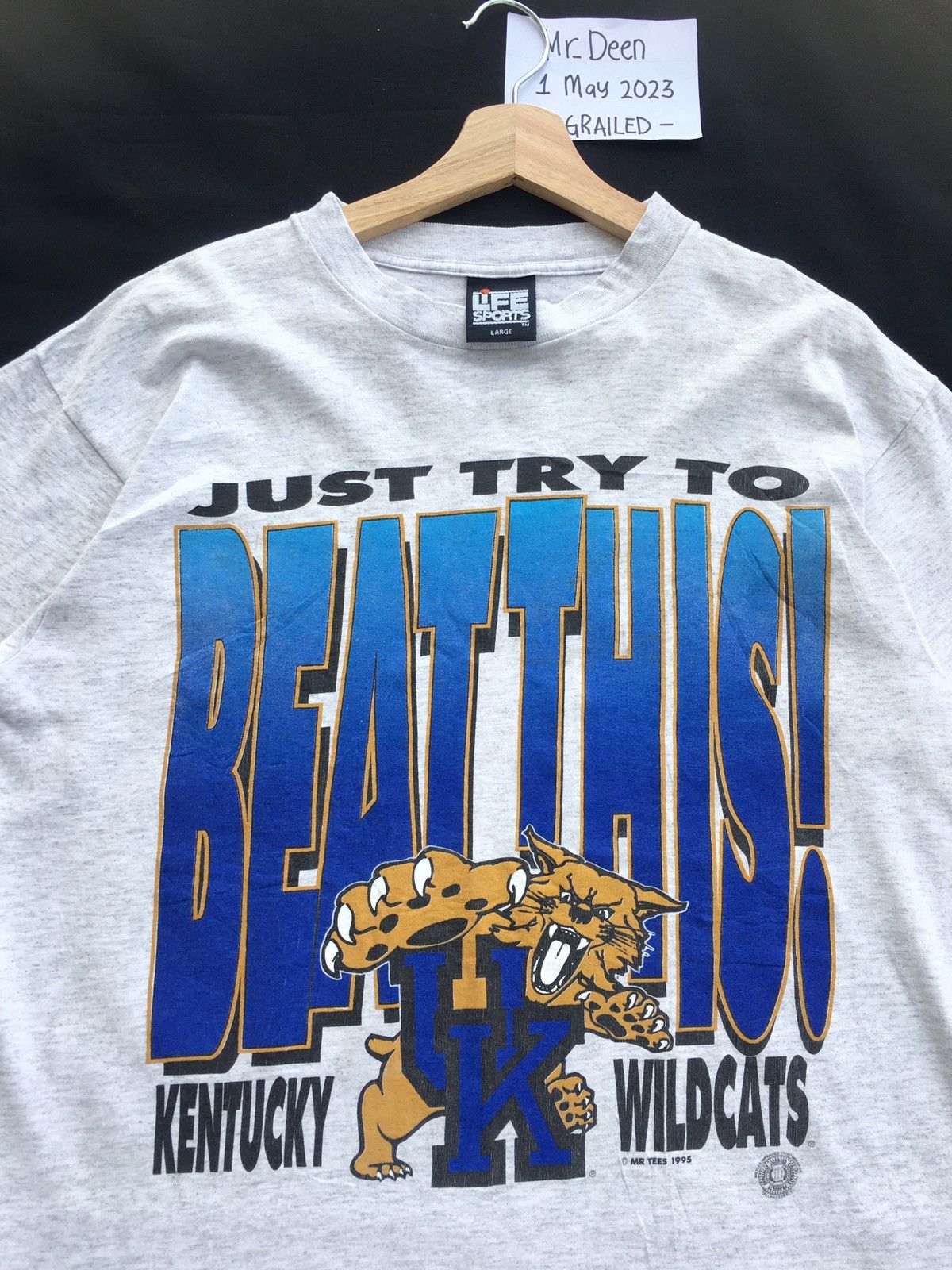 Vintage Vintage Kentucky Wildcats University UK Tshirt Size US L / EU 52-54 / 3 - 5 Thumbnail