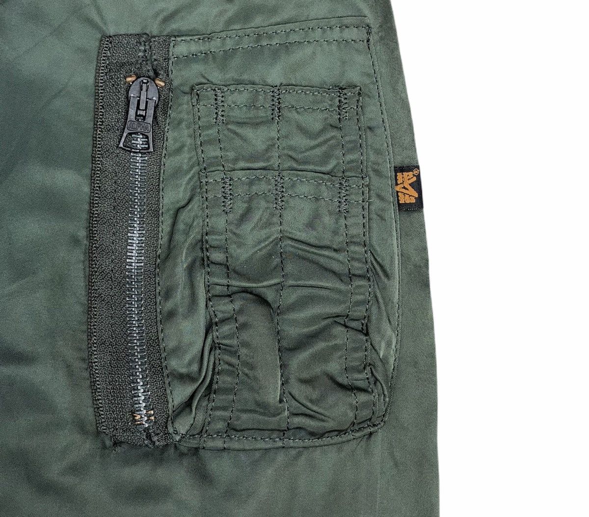 Alpha Industries Vintage Alpha Industries Flyer's Man Intermediate MA-1 Size US M / EU 48-50 / 2 - 5 Thumbnail