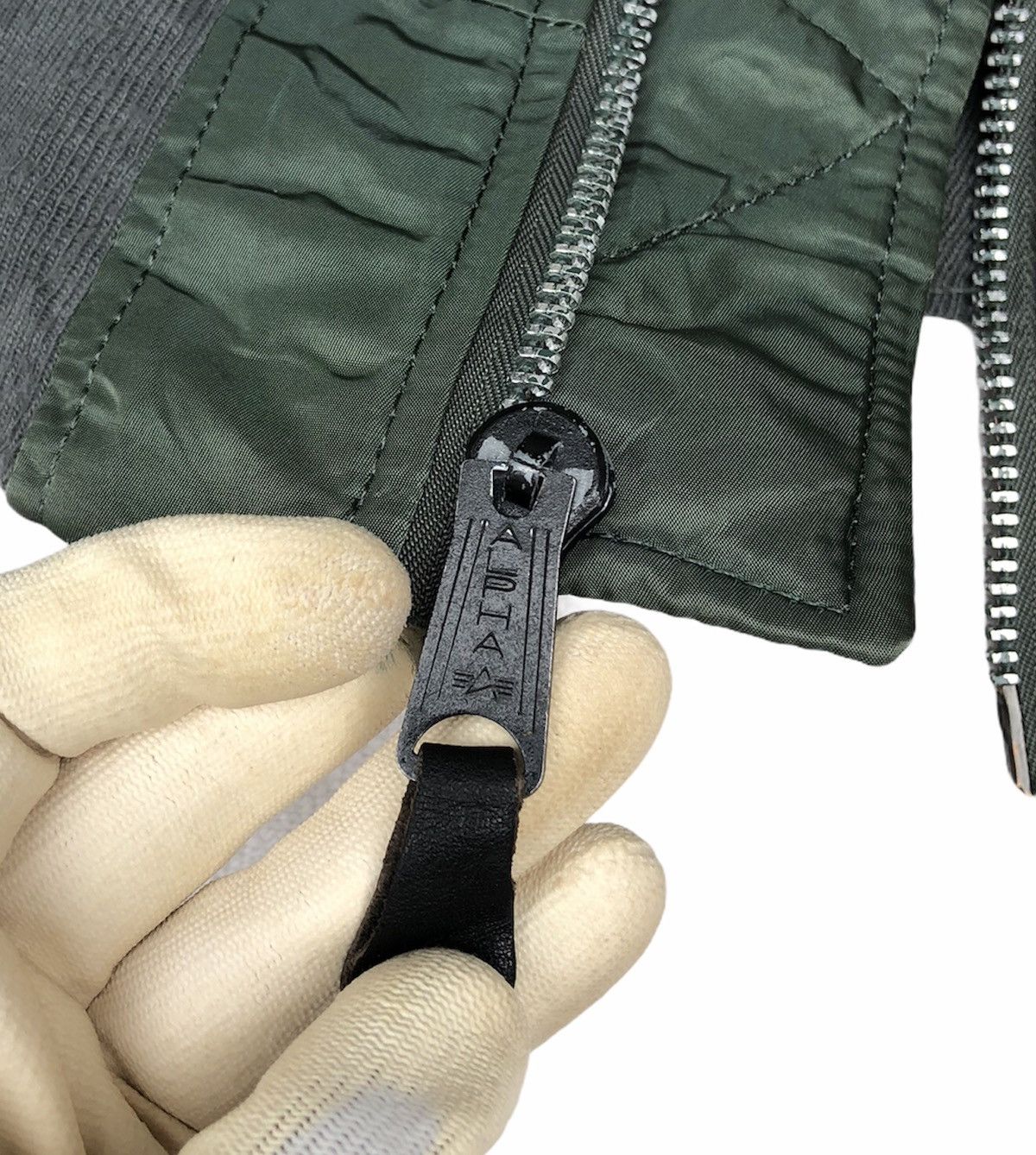 Alpha Industries Vintage Alpha Industries Flyer's Man Intermediate MA-1 Size US M / EU 48-50 / 2 - 7 Thumbnail