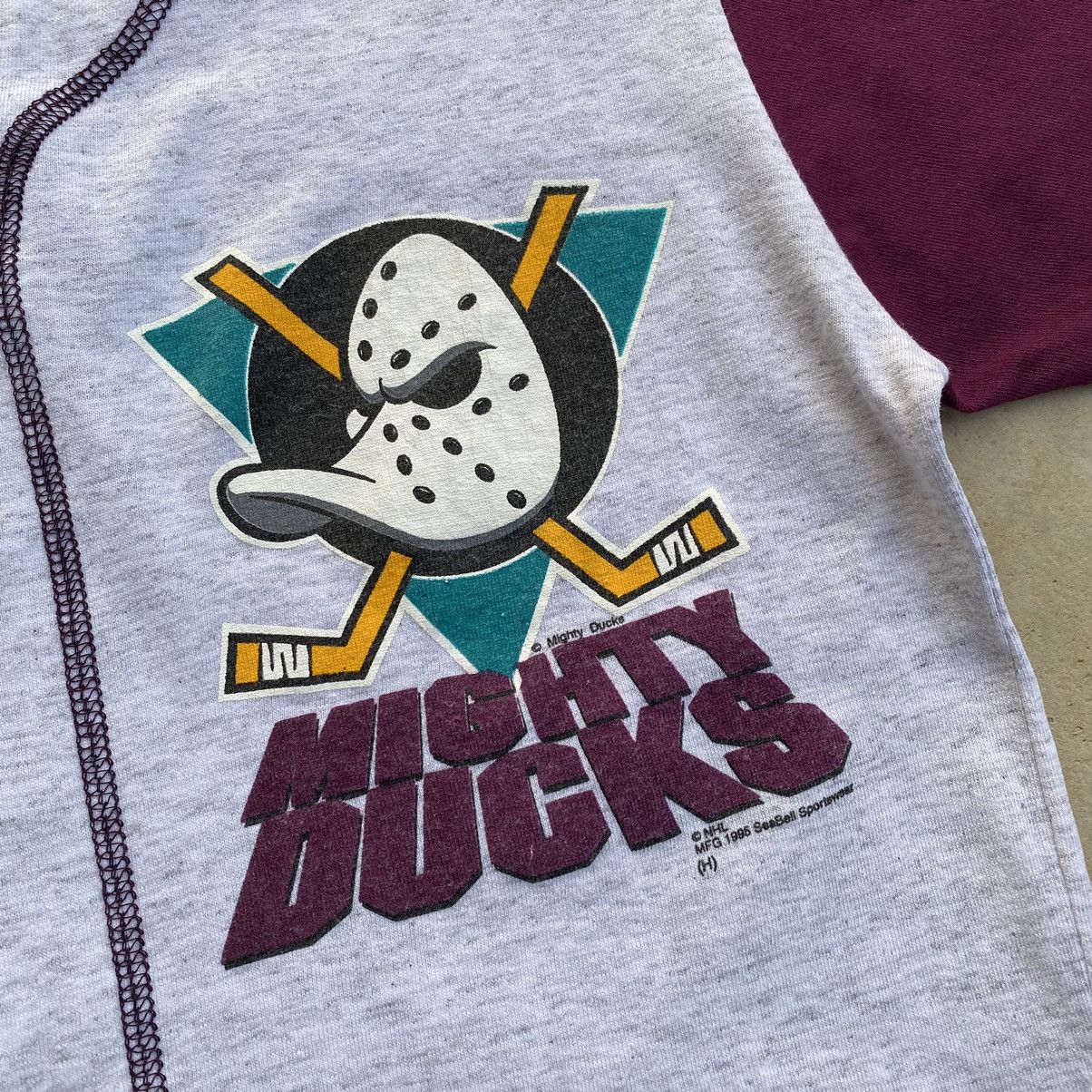 Vintage Vintage Nfl Mighty Duck movie Baseball Button Down Tees Size US S / EU 44-46 / 1 - 3 Thumbnail