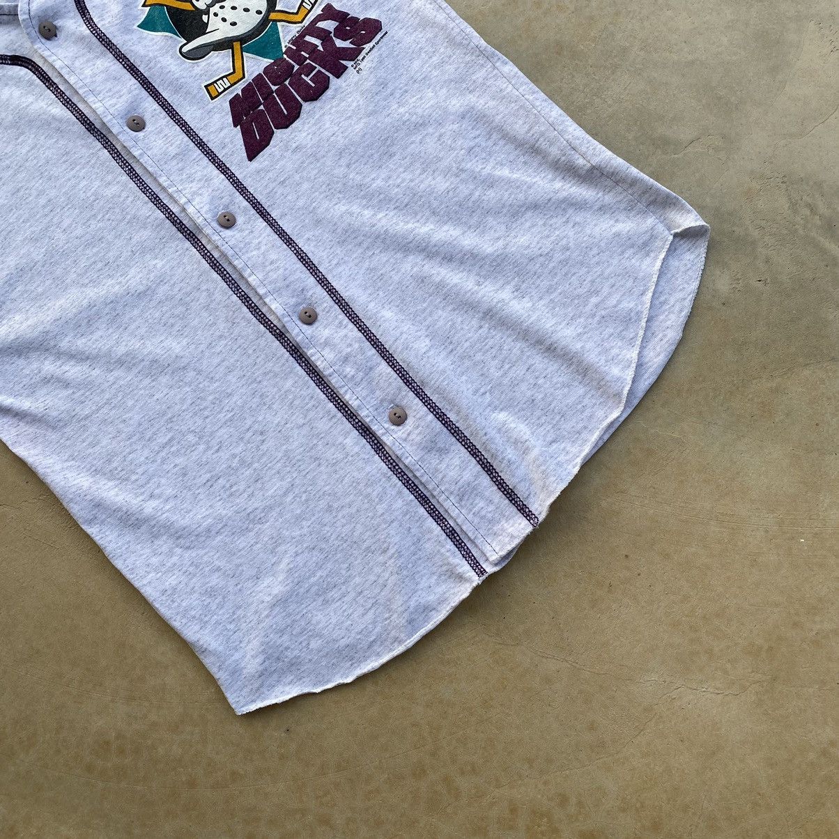 Vintage Vintage Nfl Mighty Duck movie Baseball Button Down Tees Size US S / EU 44-46 / 1 - 7 Thumbnail