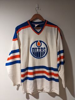 CustomCat Edmonton Oilers Gear Retro NHL T-Shirt Sport Grey / S