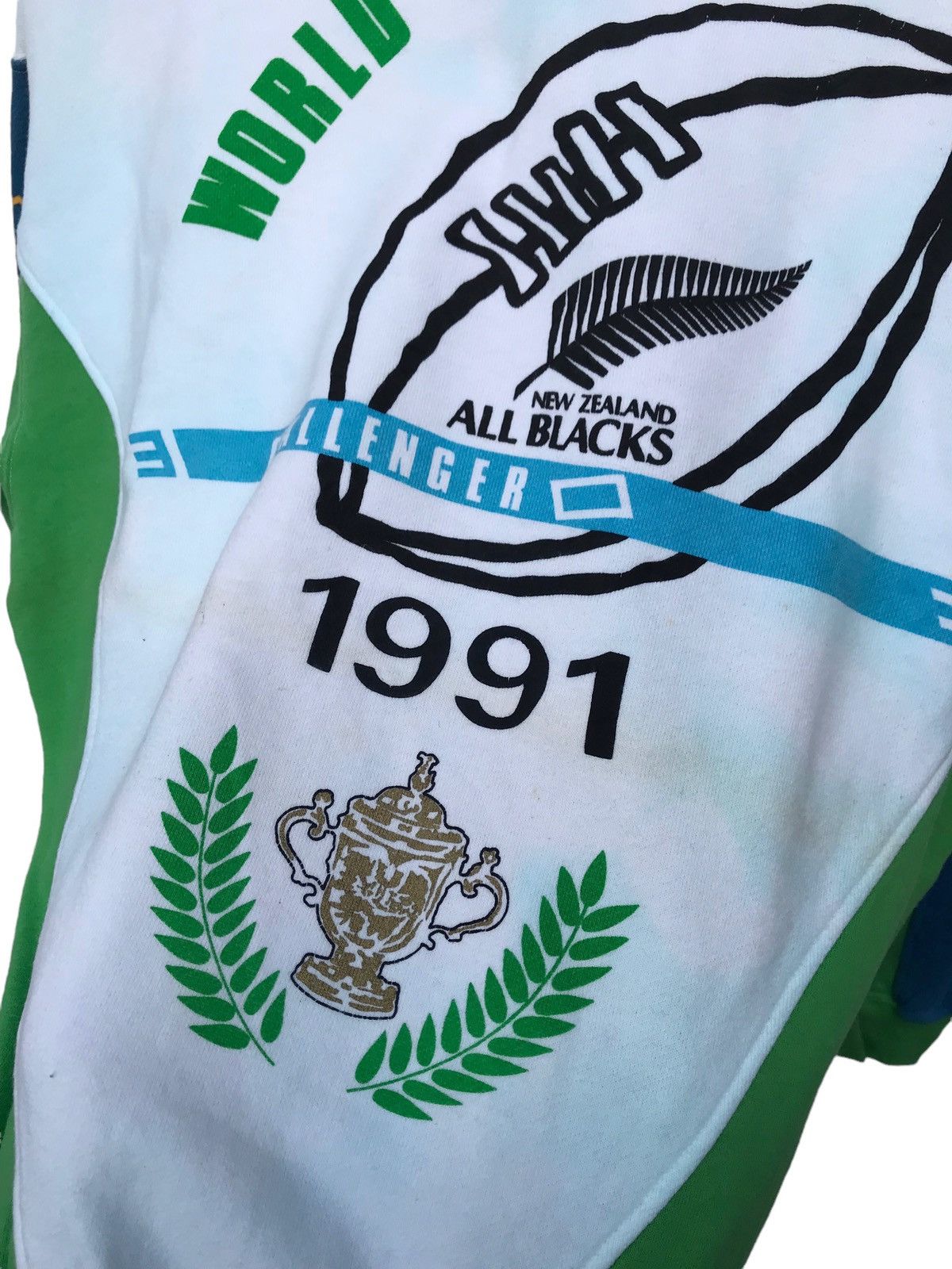 Canterbury of New Zealand Canterbury Rugby Challenge 1991 Sweatshirt - Discolouration Size US M / EU 48-50 / 2 - 22 Thumbnail