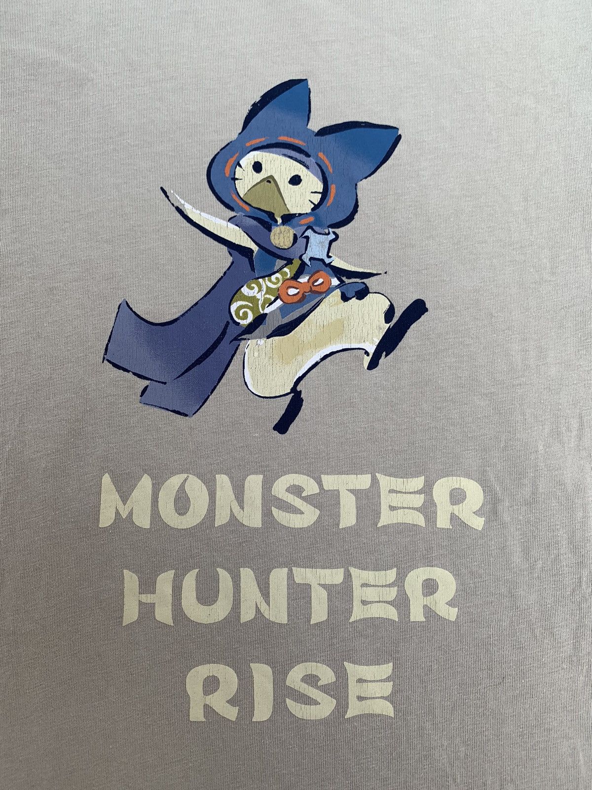 Anime Steals! Monster Hunter x Uniqlo Anime Games Manga Japan Size US L / EU 52-54 / 3 - 2 Thumbnail