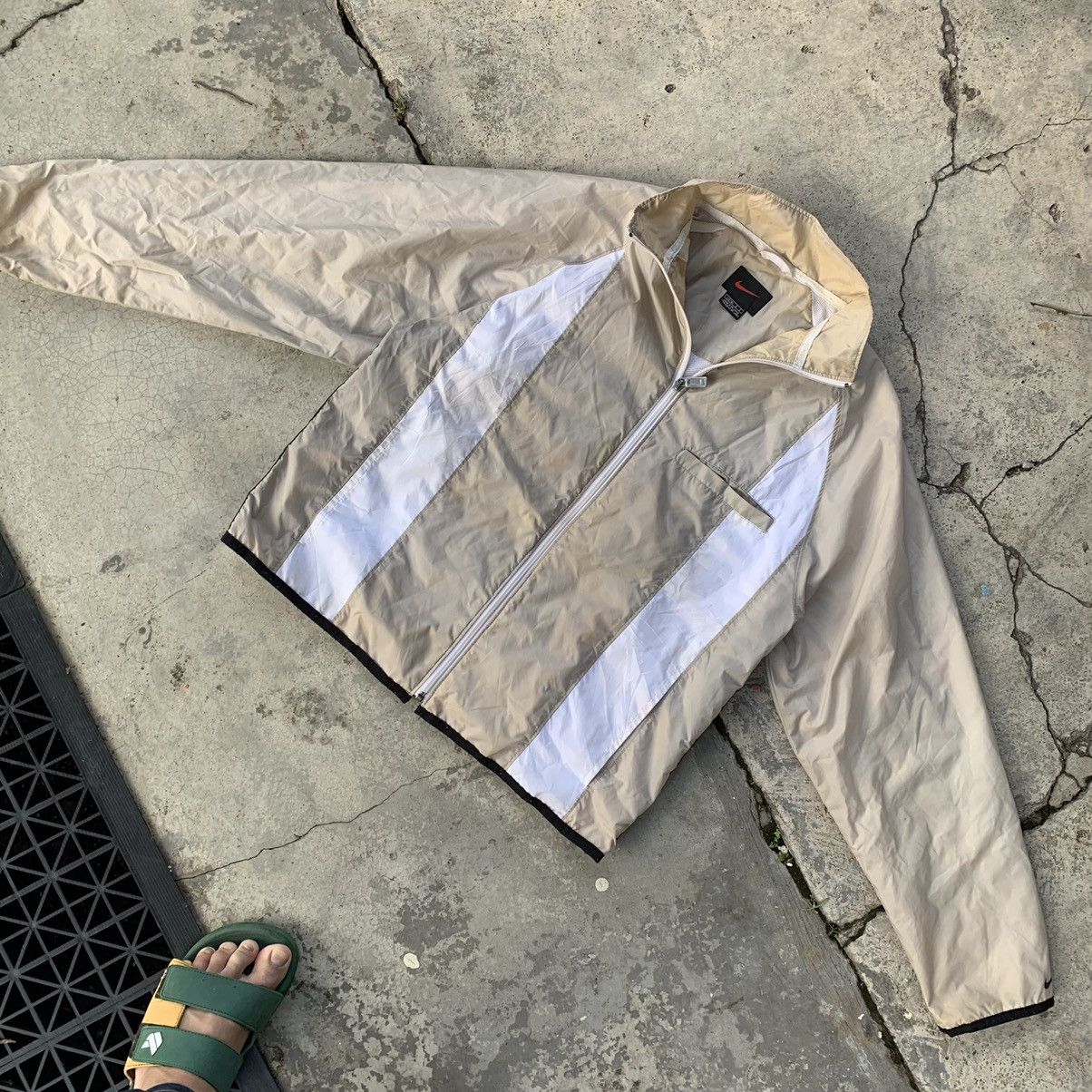 Nike Nike windbreaker L youth Size US S / EU 44-46 / 1 - 2 Thumbnail