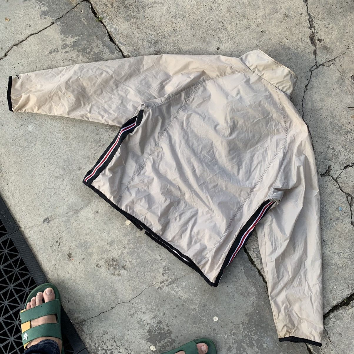 Nike Nike windbreaker L youth Size US S / EU 44-46 / 1 - 9 Thumbnail
