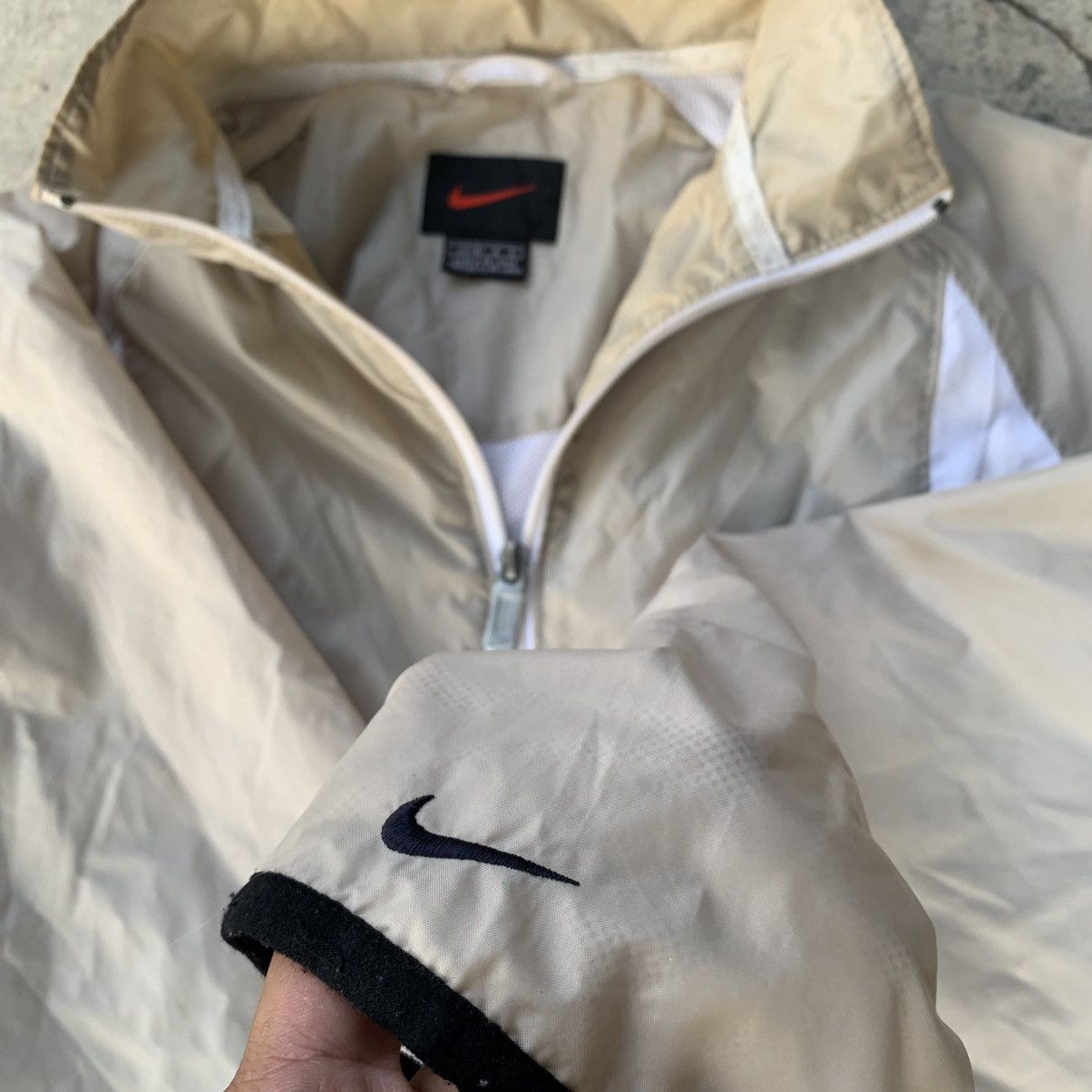 Nike Nike windbreaker L youth Size US S / EU 44-46 / 1 - 7 Thumbnail