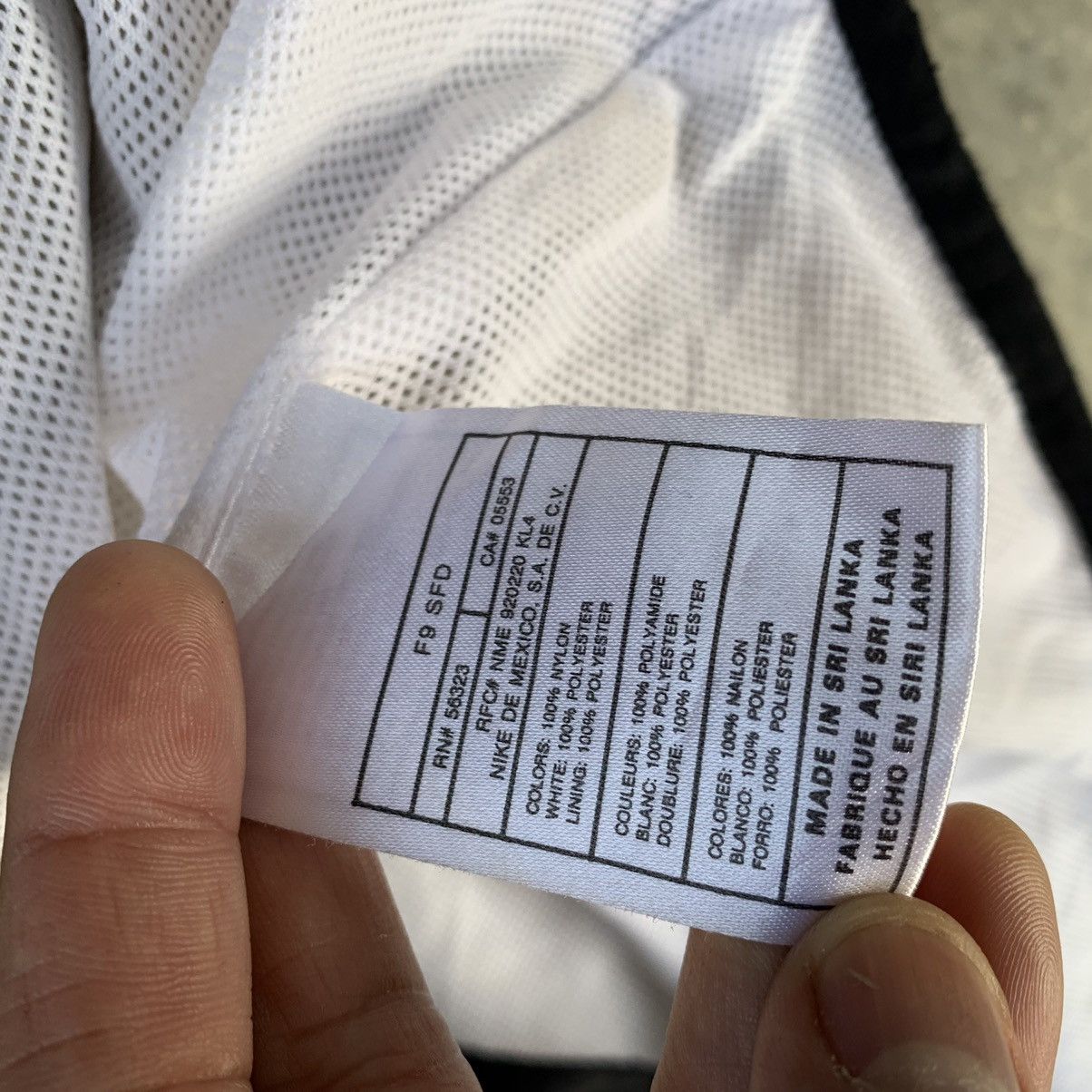 Nike Nike windbreaker L youth Size US S / EU 44-46 / 1 - 11 Thumbnail